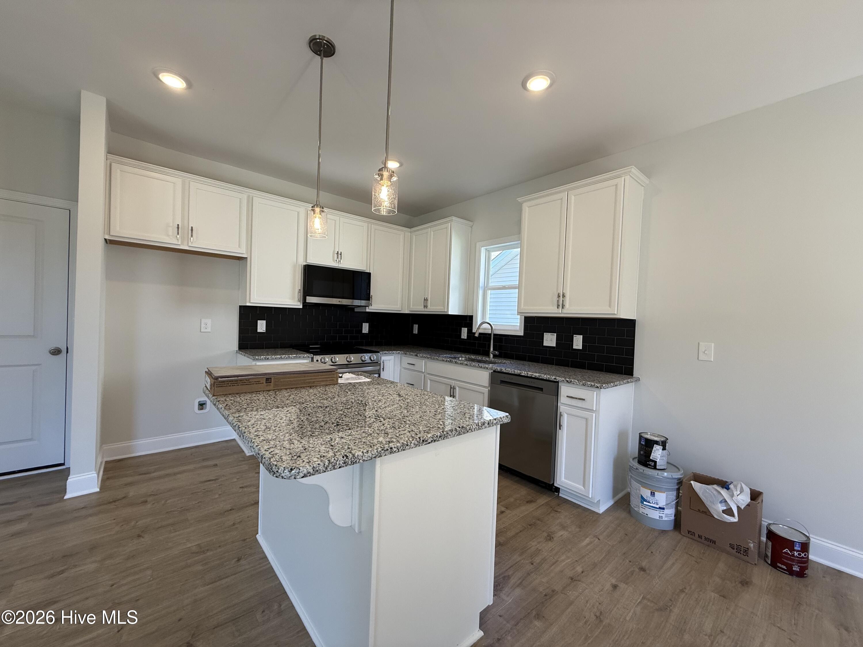 110 Cinnabar Street Property Photo 4
