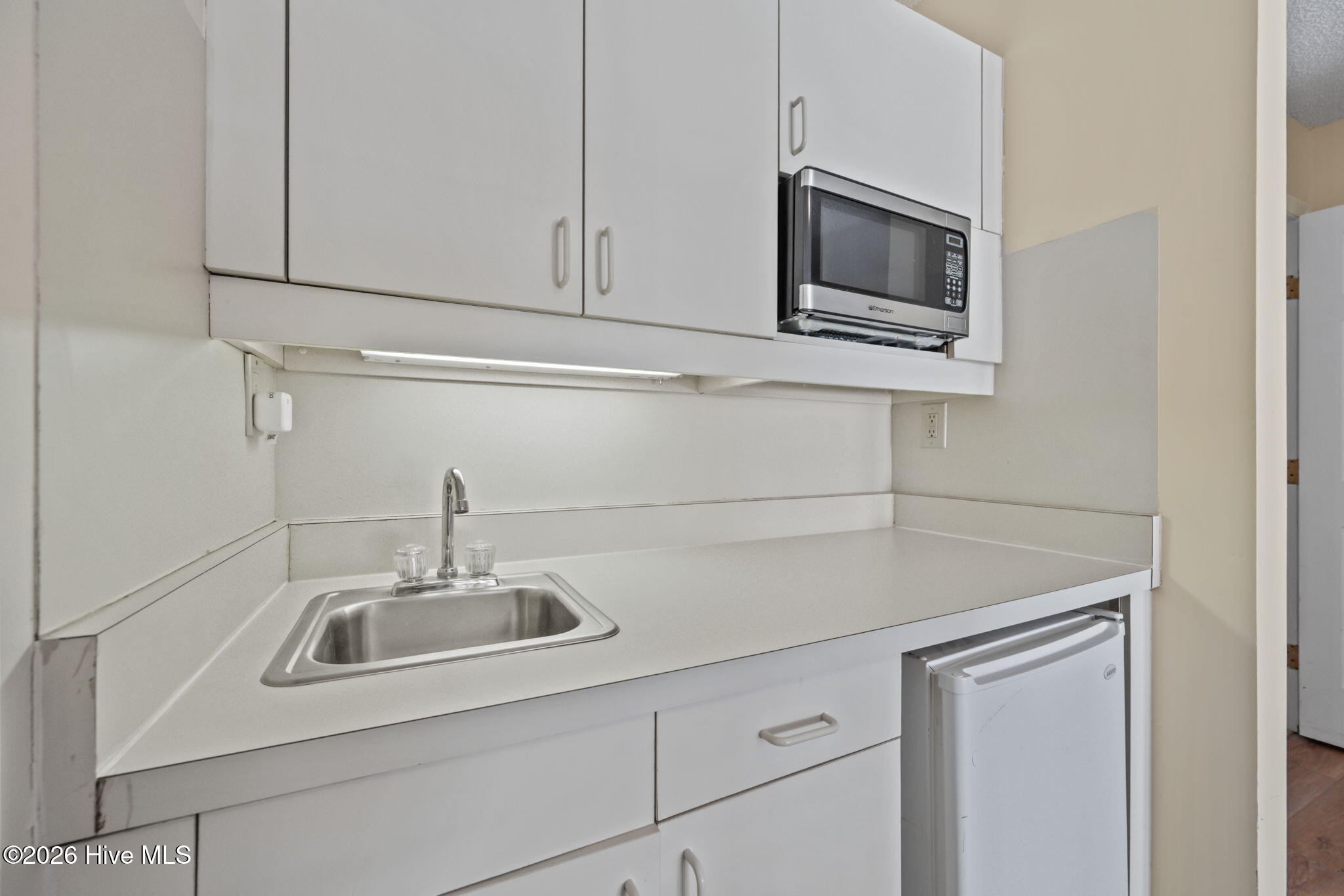 790 New River Inlet Road 320b Property Photo 31