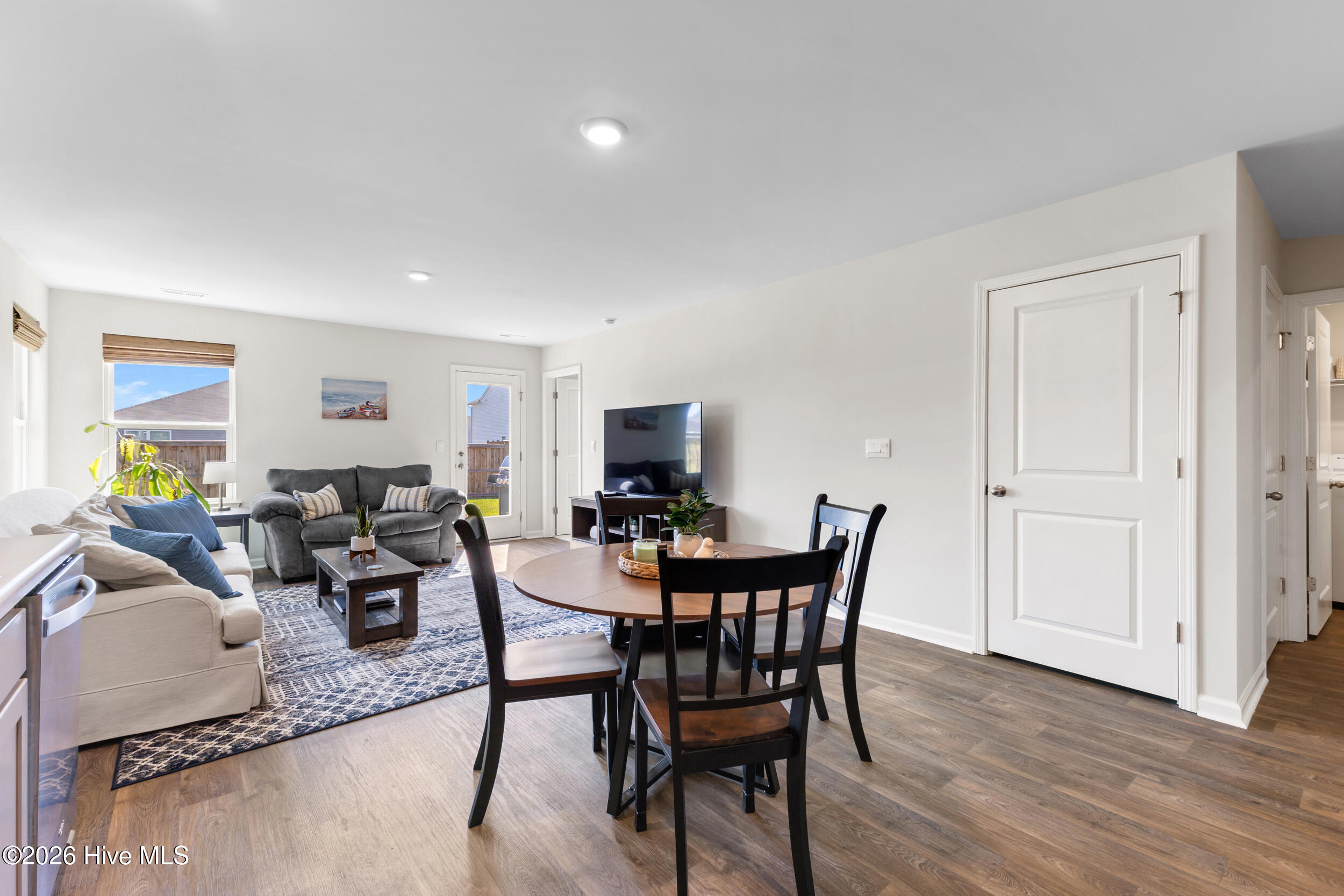 1166 King Eider Way Property Photo 12