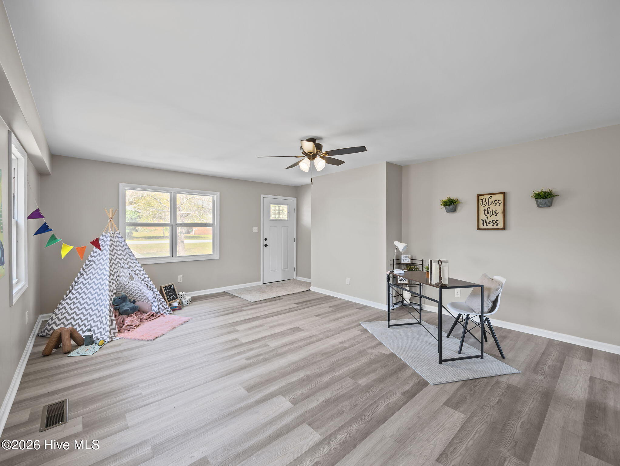 412 Crows Nest Lane Property Photo 16