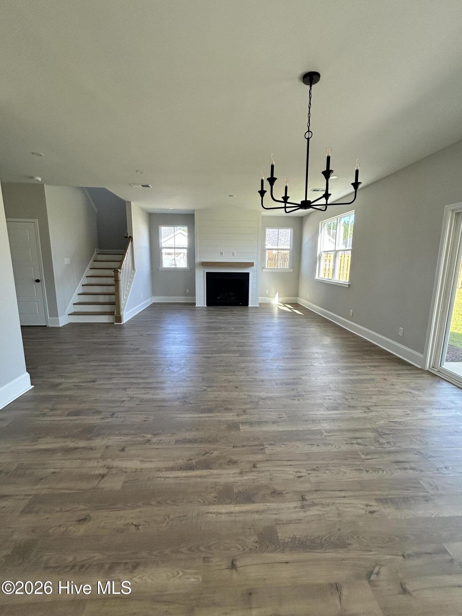 3120 Gresham Place Property Photo 4