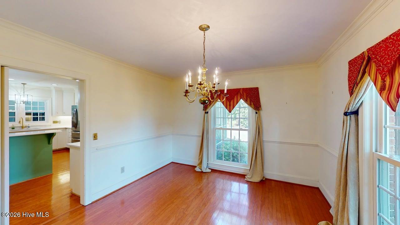 808 E Beechtree Drive Property Photo 11