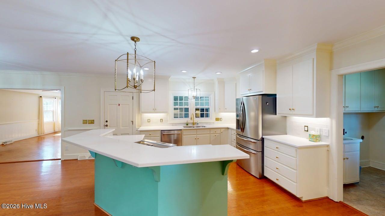 808 E Beechtree Drive Property Photo 23
