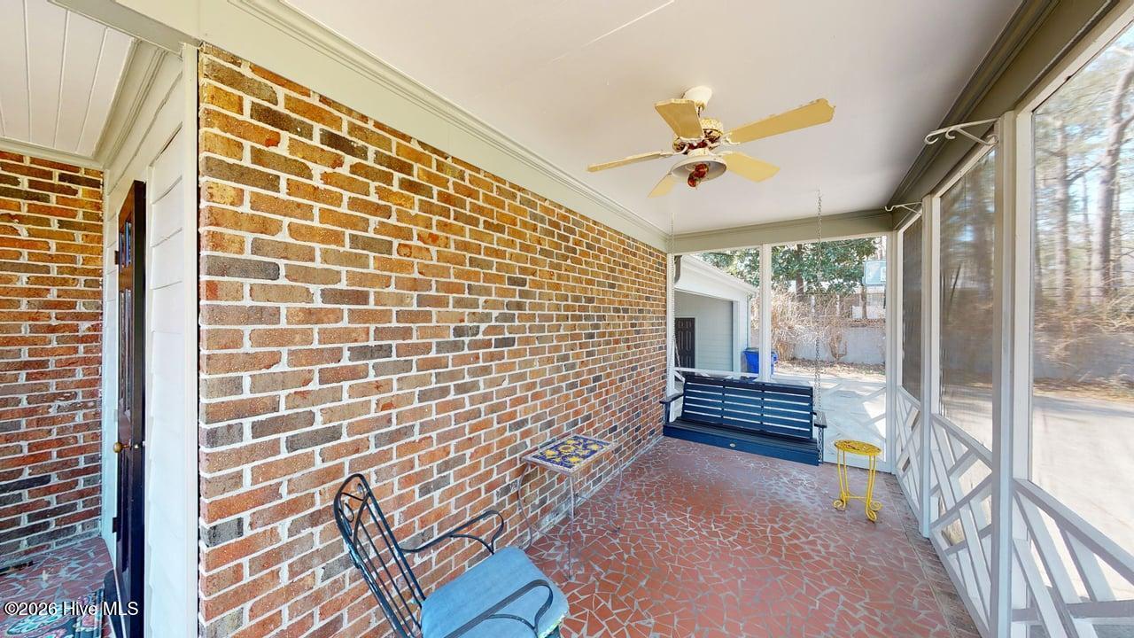 808 E Beechtree Drive Property Photo 60