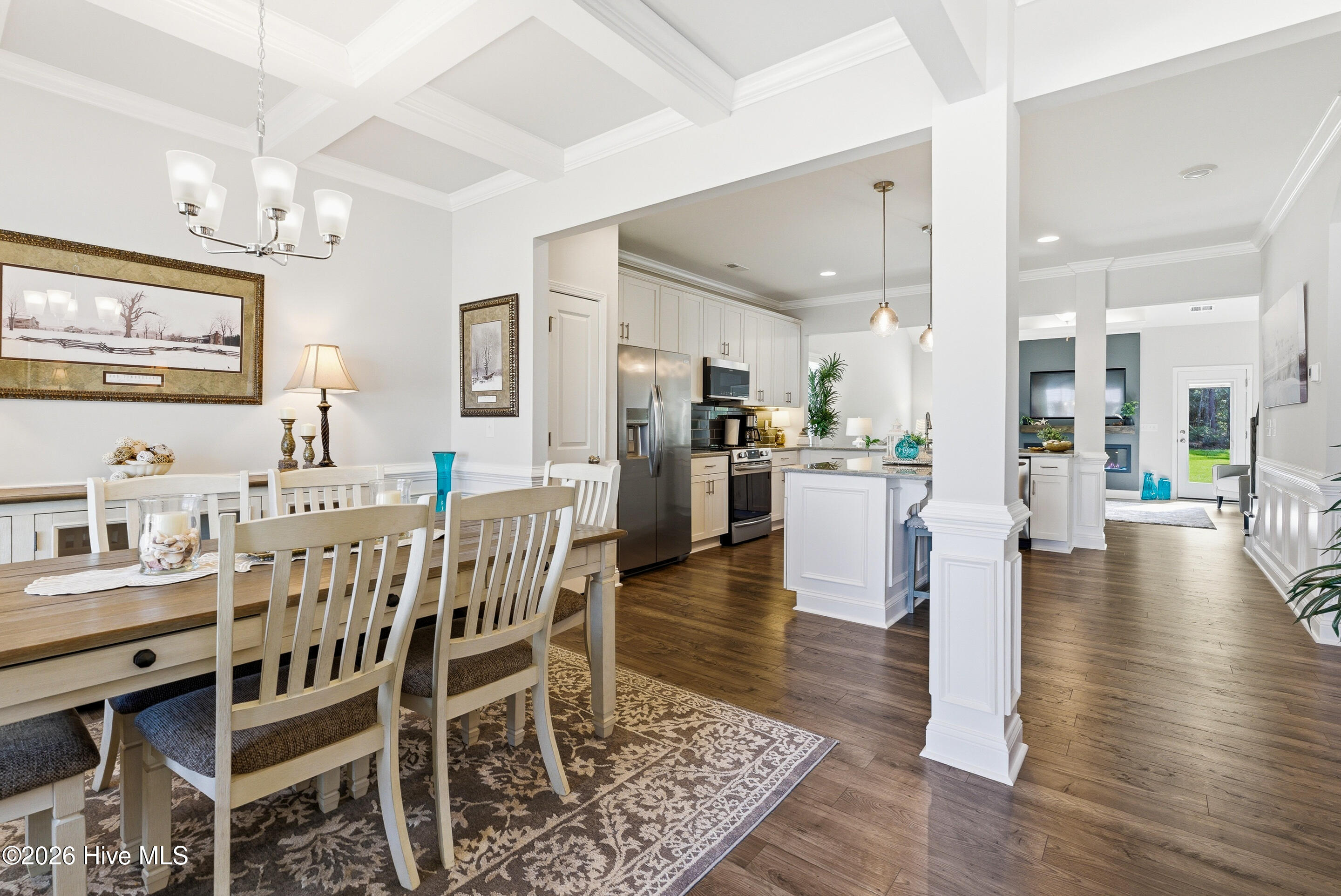 1121 Spincast Road Property Photo 6