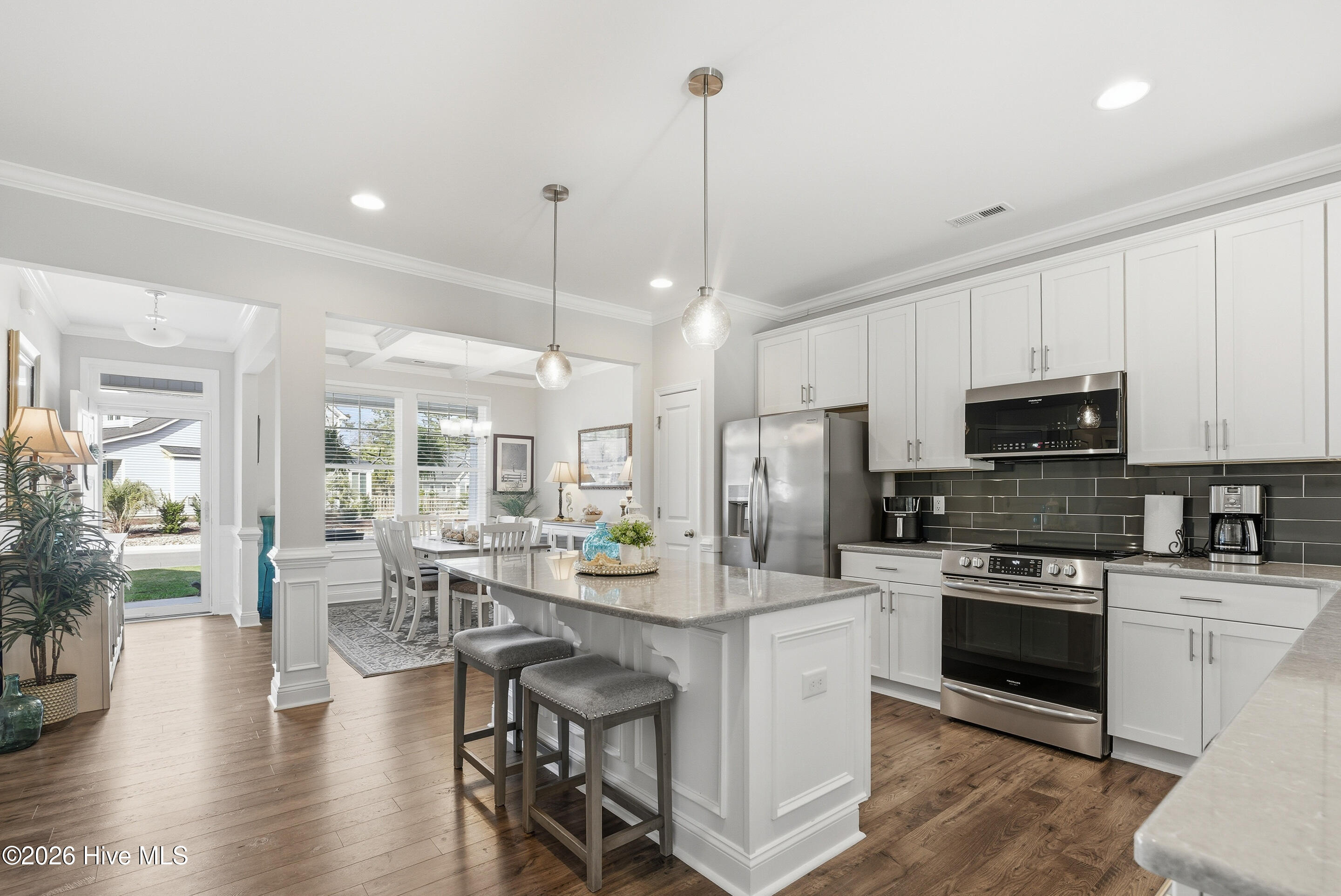 1121 Spincast Road Property Photo 8