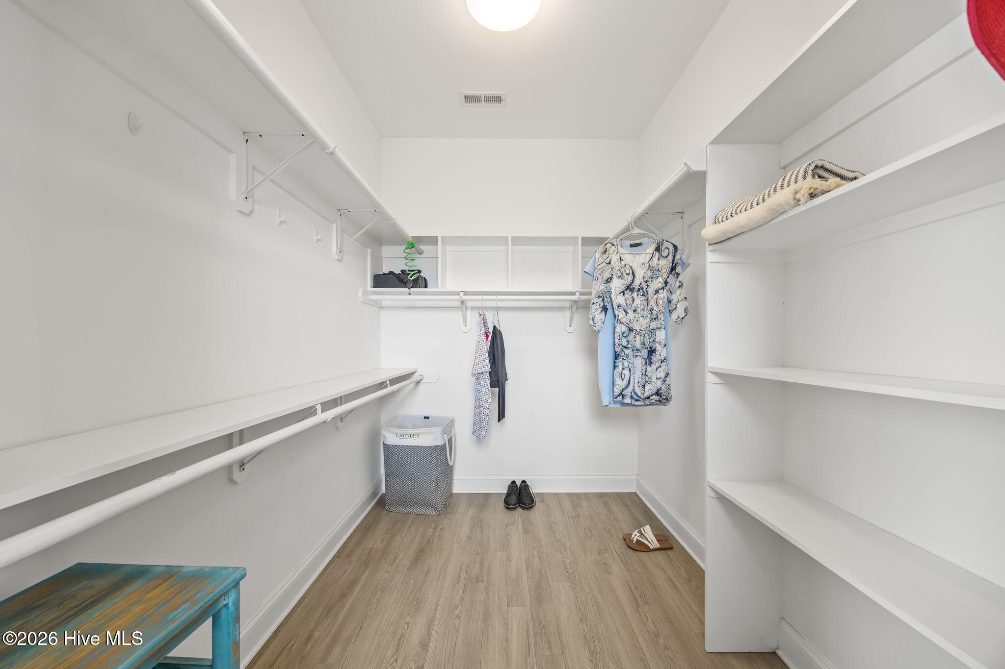 168 W Royal Way Property Photo 17