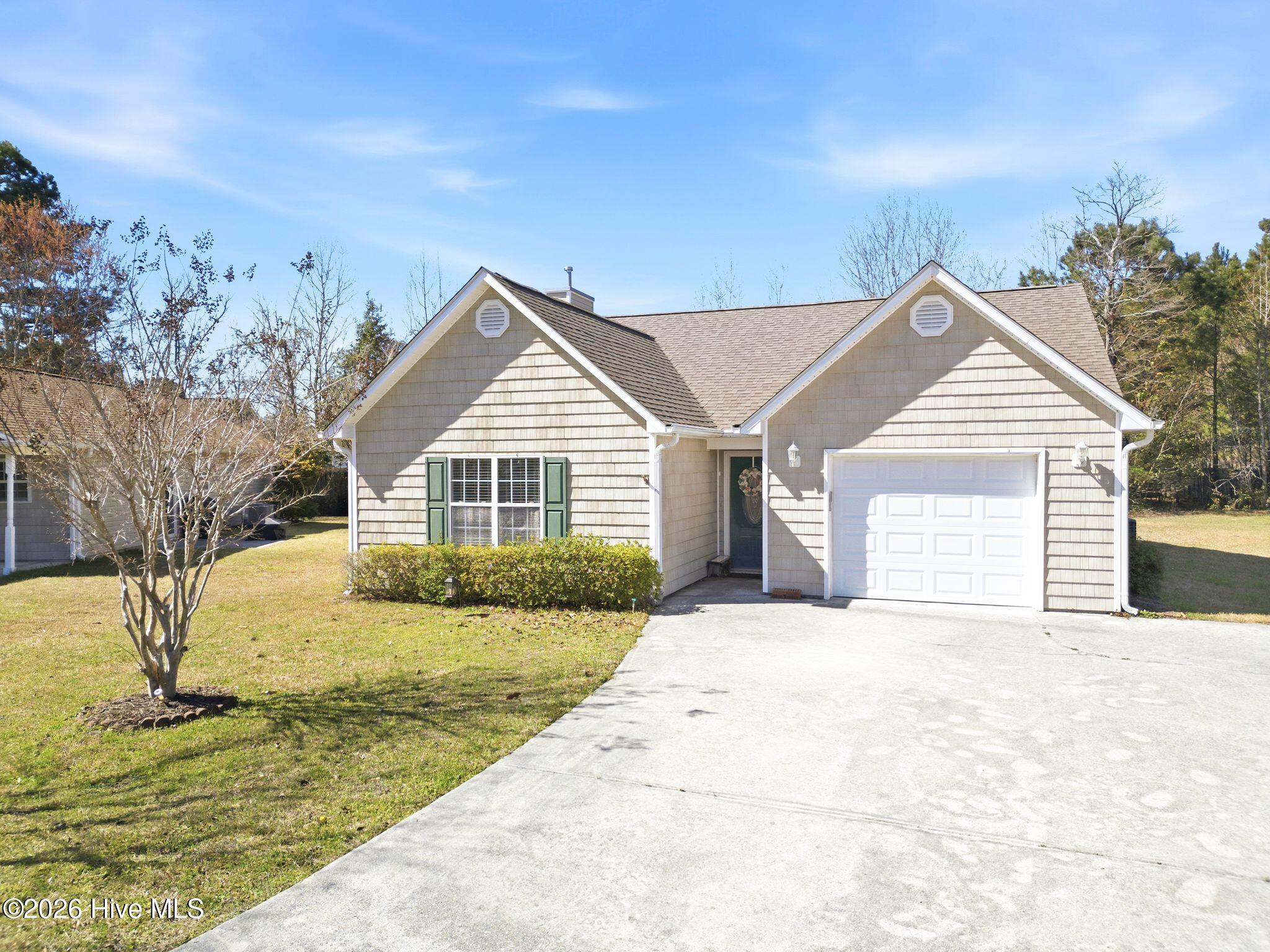 111 Bay Tree Circle Property Photo 2