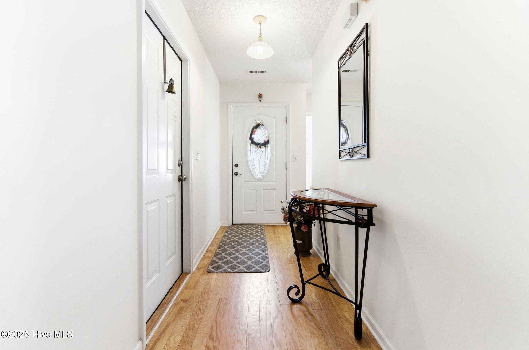 111 Bay Tree Circle Property Photo 8