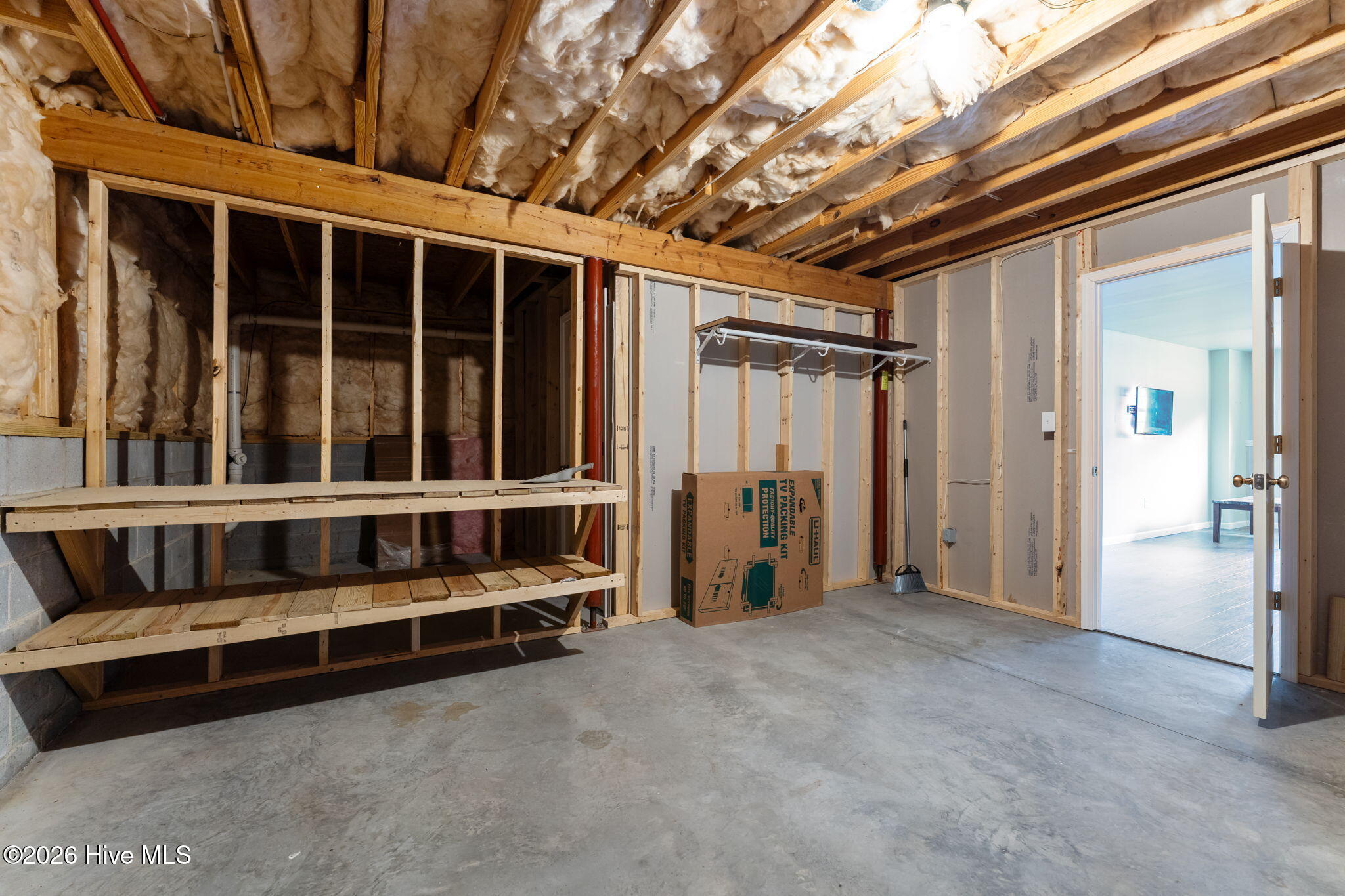 26708 Aberdeen Road Property Photo 20