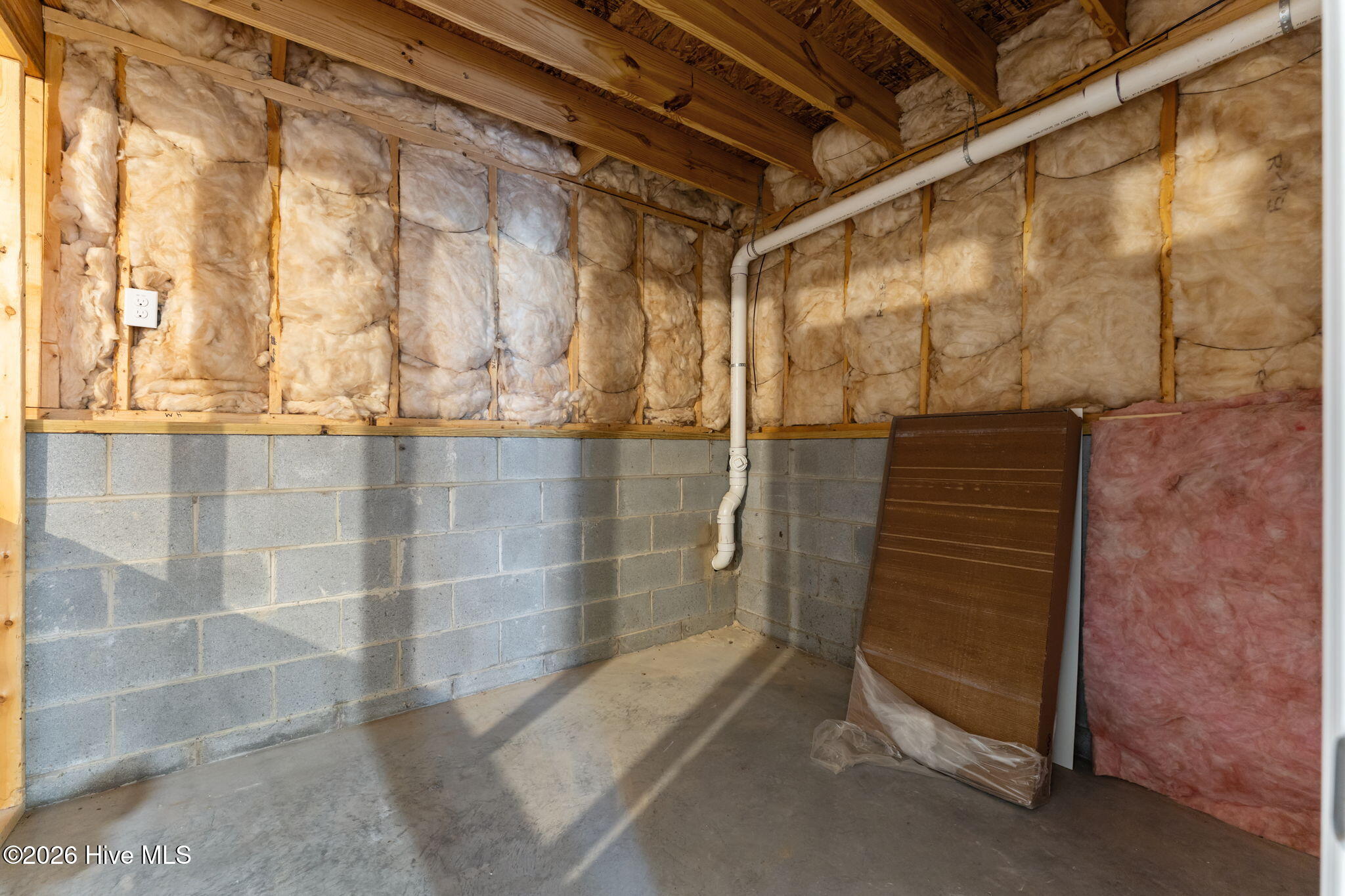 26708 Aberdeen Road Property Photo 23