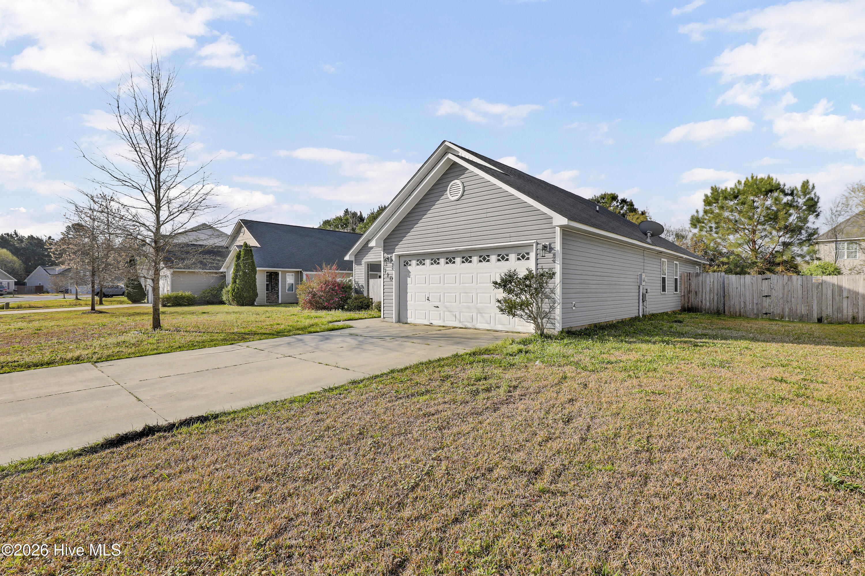 710 Savannah Drive Property Photo 3