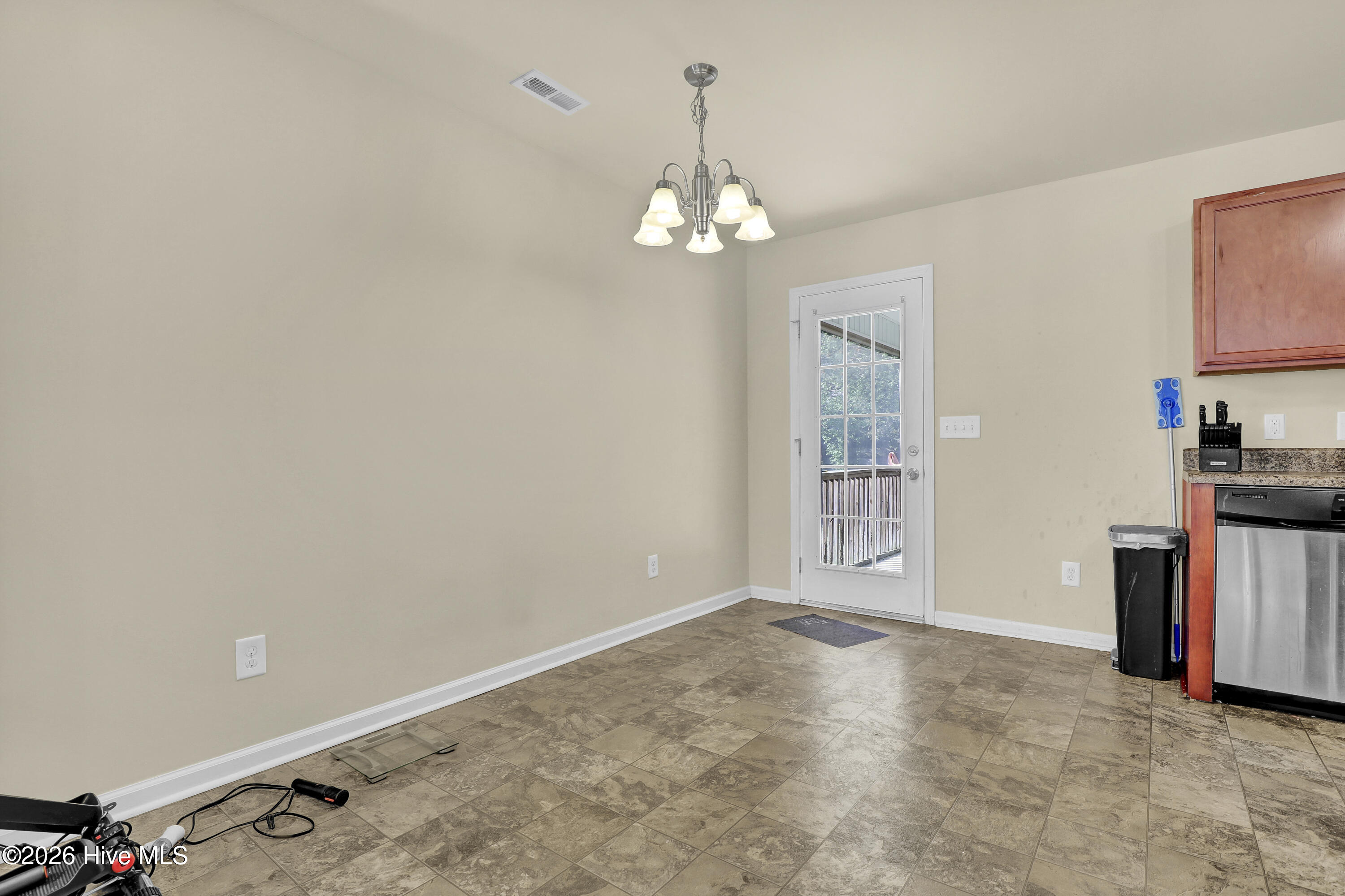 710 Savannah Drive Property Photo 15