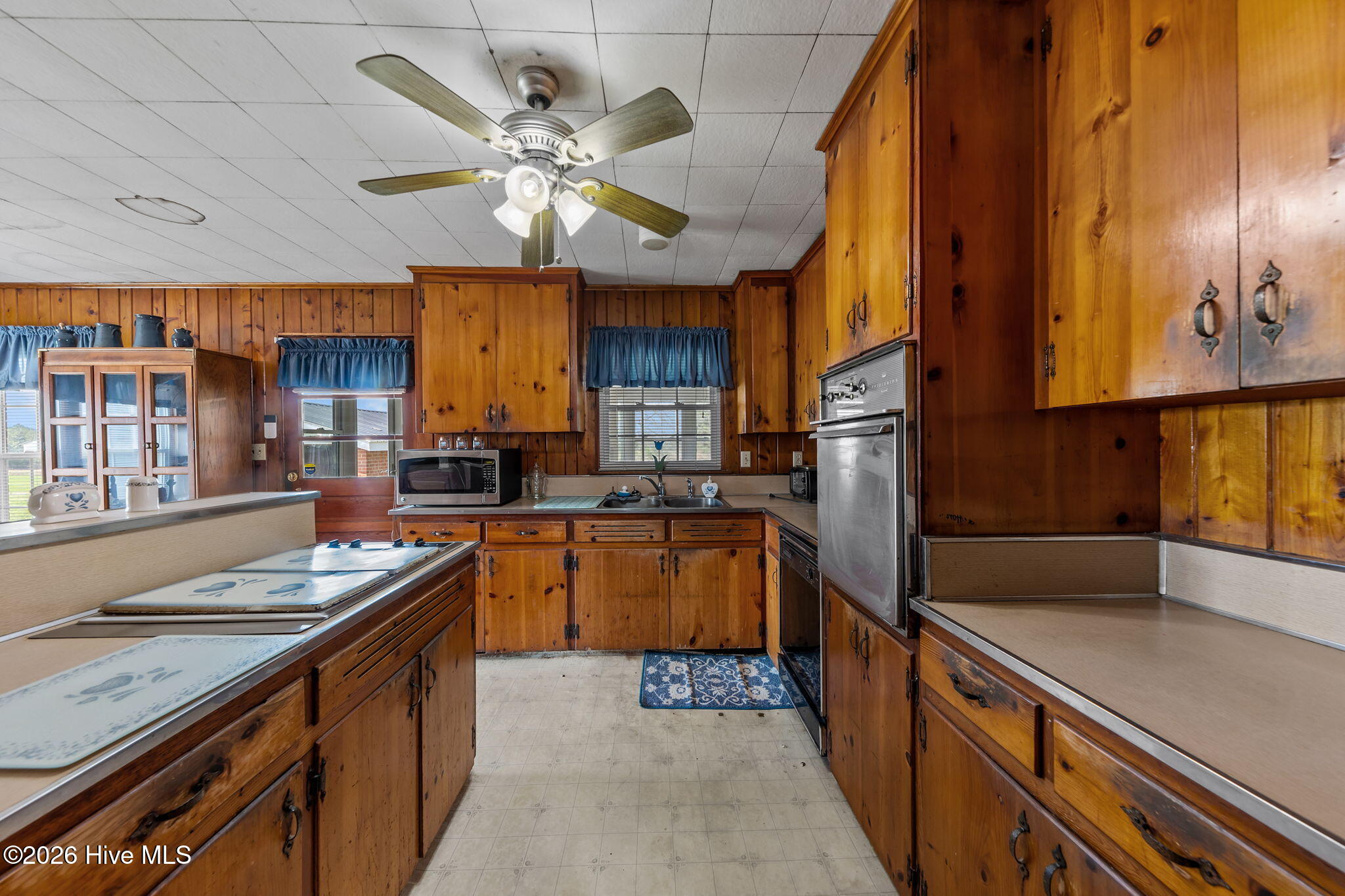 1739 Mcduffie Road Property Photo 8
