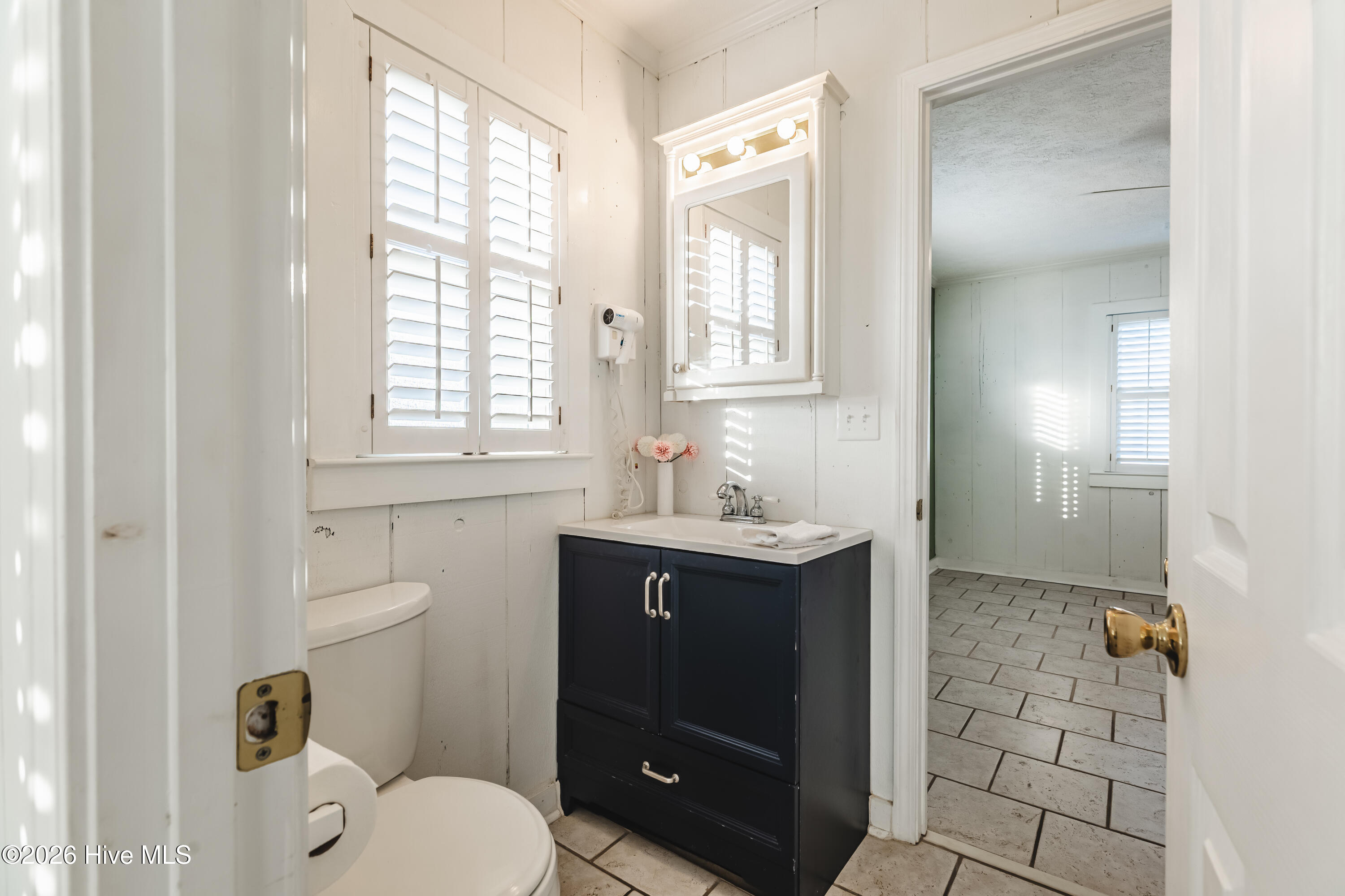 406 36th Street Property Photo 17