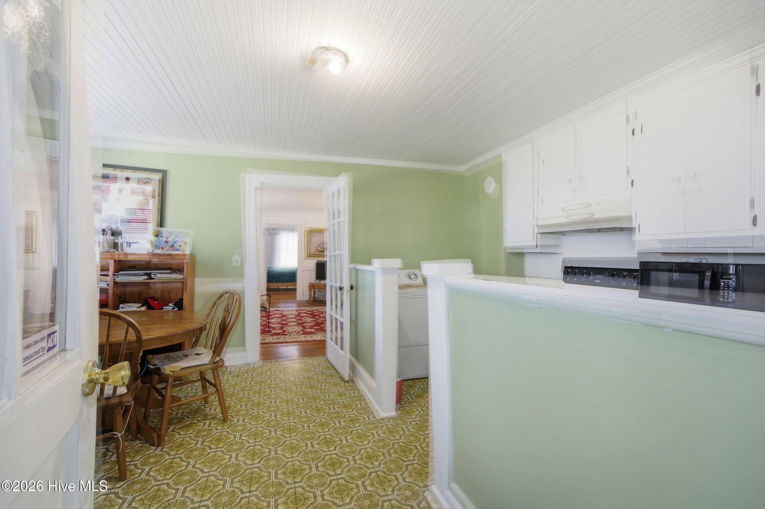 515 N Pine Lane Property Photo 5