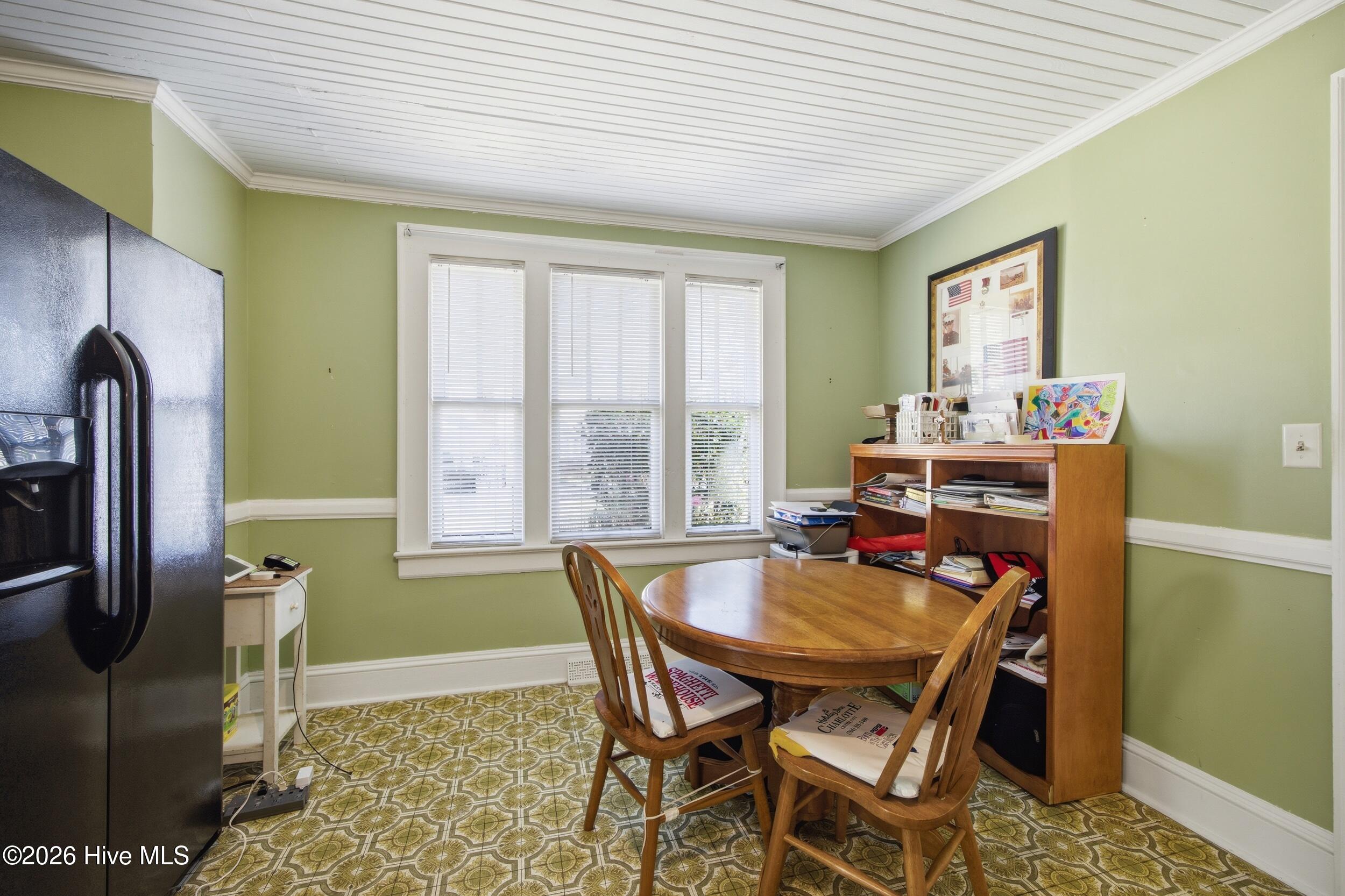 515 N Pine Lane Property Photo 7
