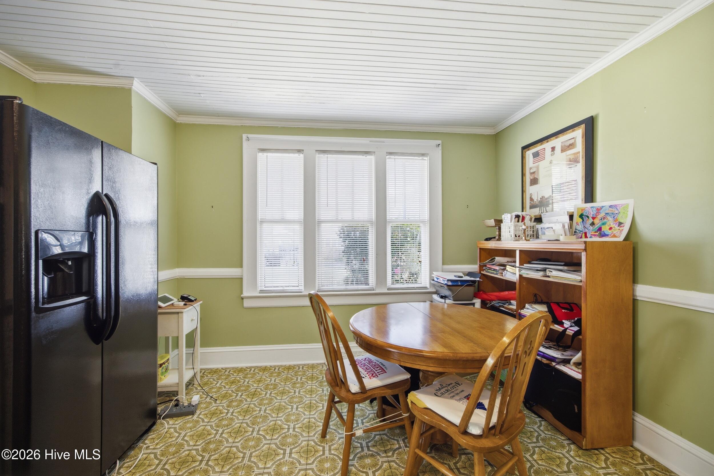 515 N Pine Lane Property Photo 9