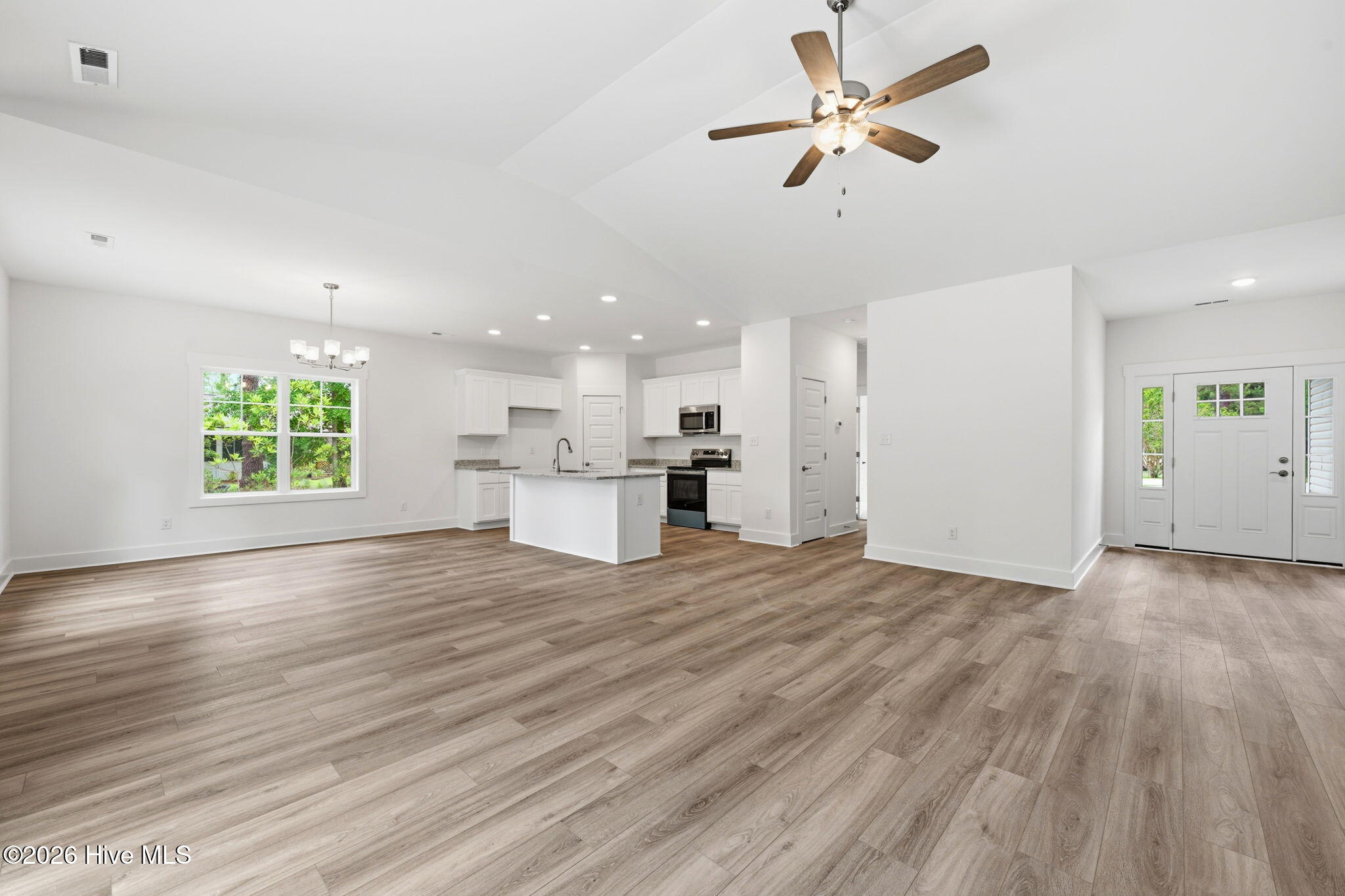 1831 Caracara Drive Property Photo 8