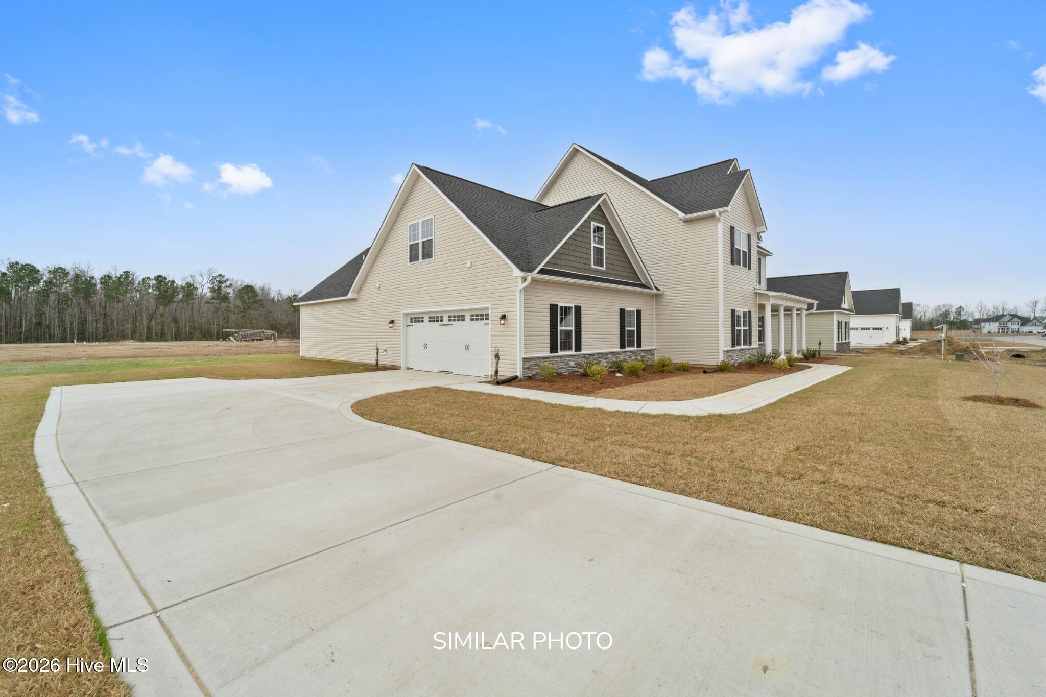 500 Huggins Way Property Photo 3