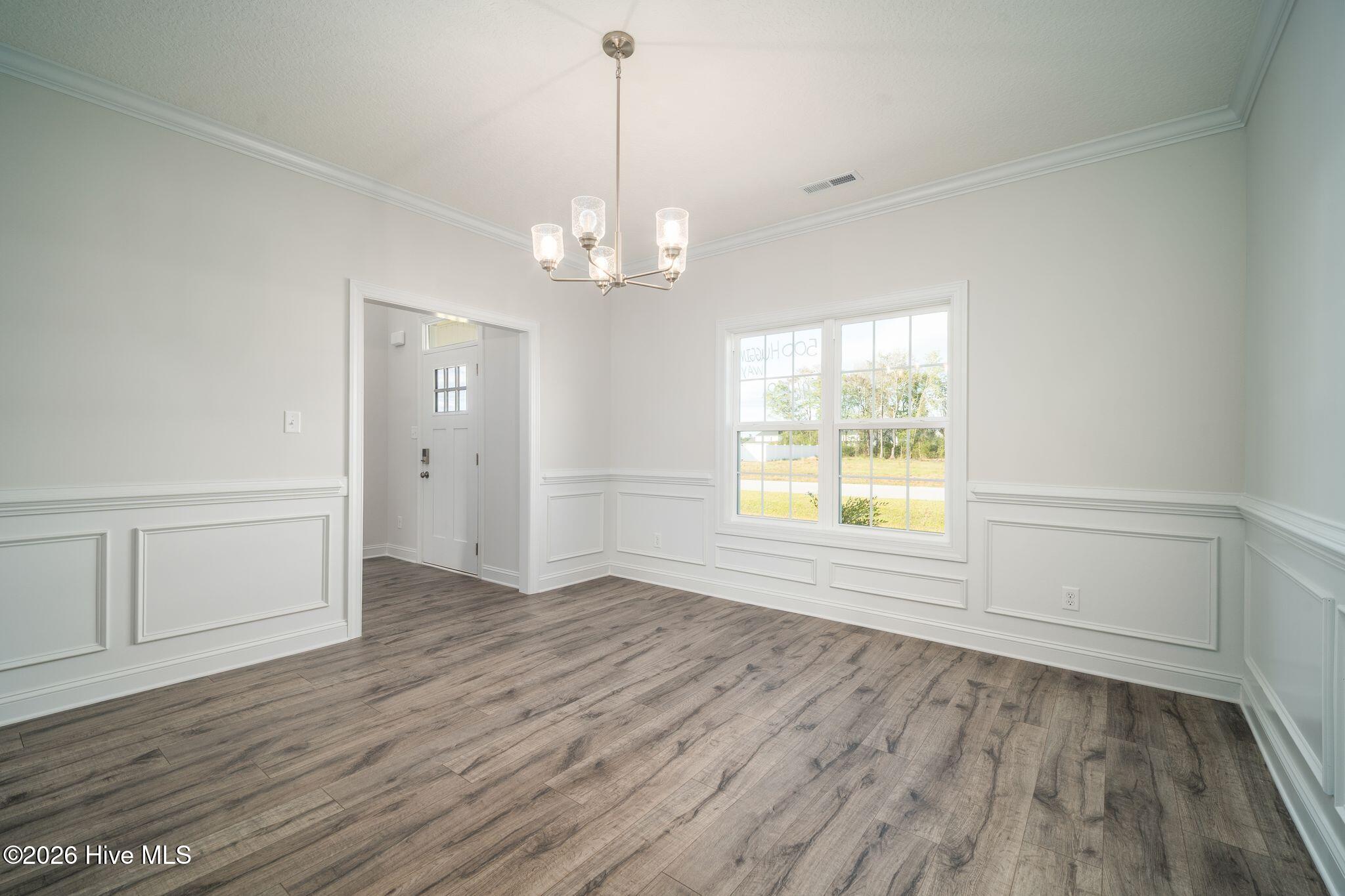 500 Huggins Way Property Photo 9