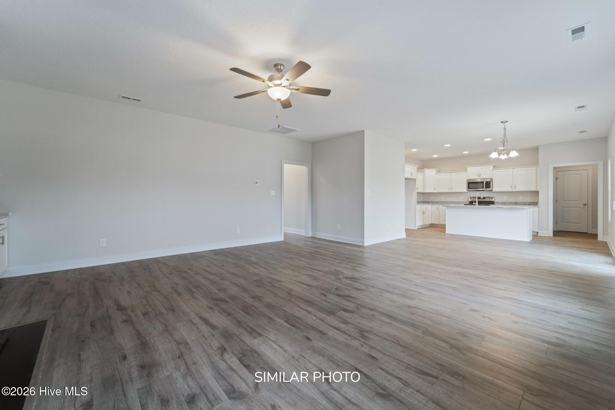 500 Huggins Way Property Photo 10