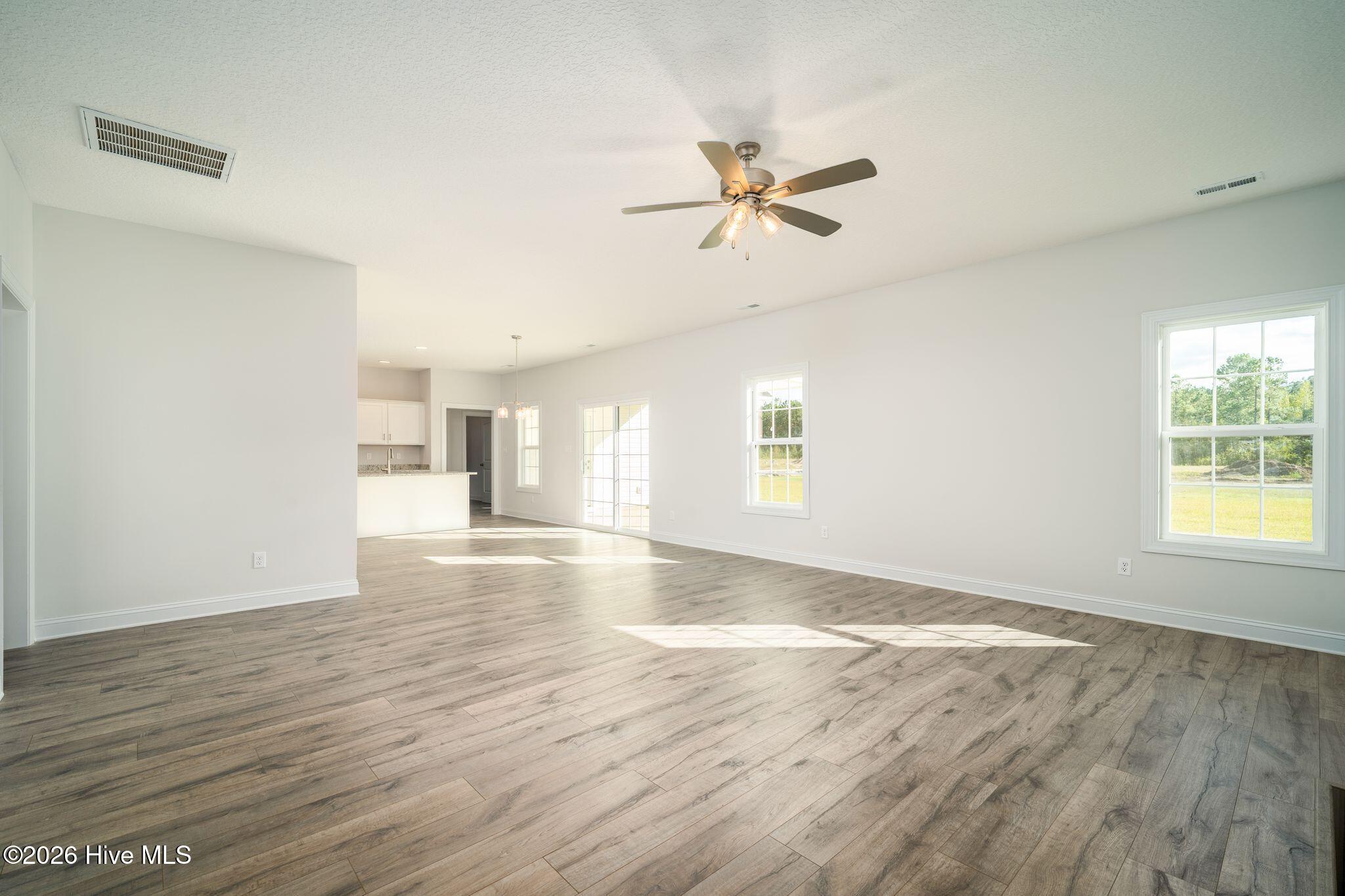 500 Huggins Way Property Photo 10