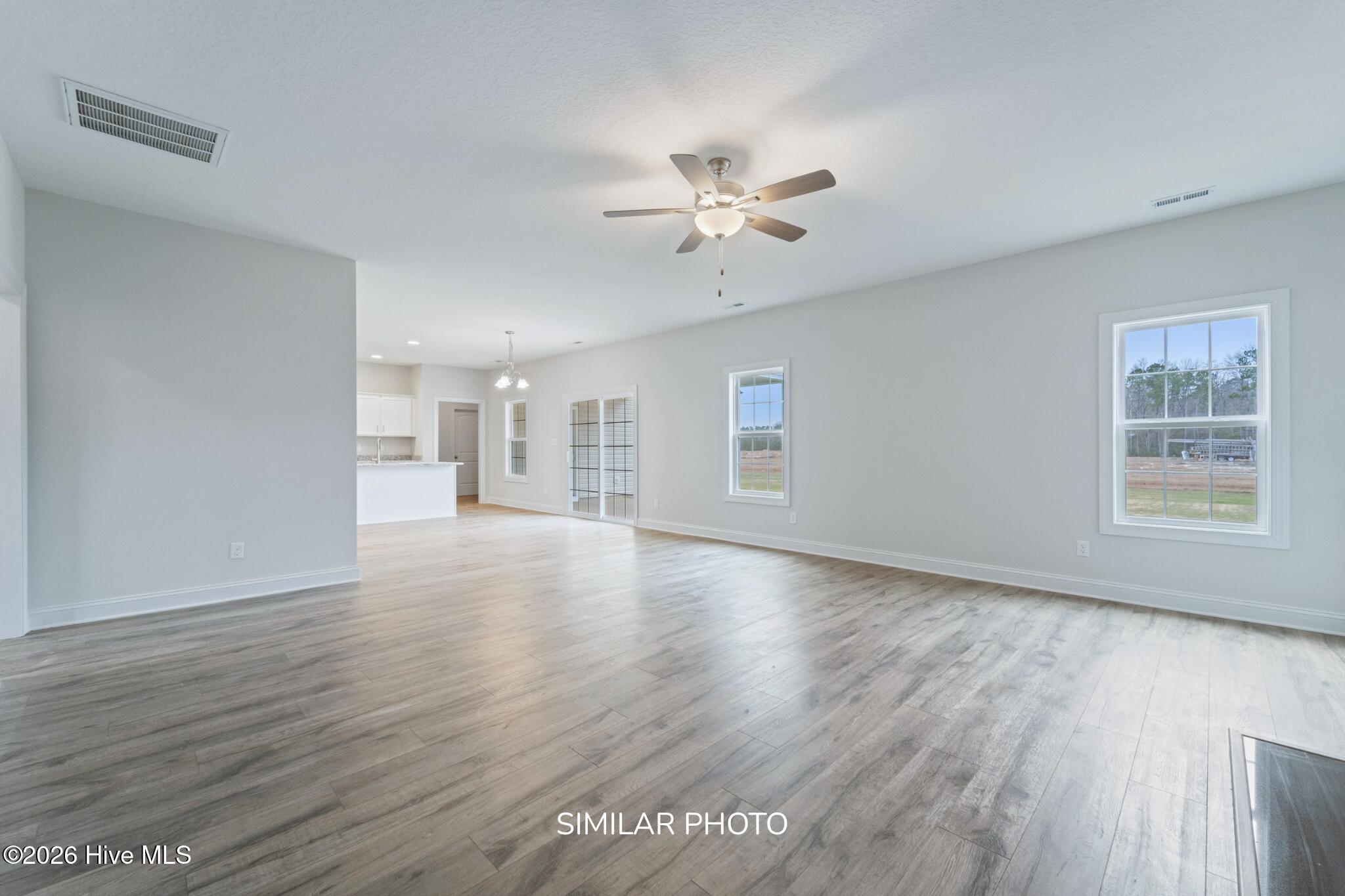 500 Huggins Way Property Photo 14