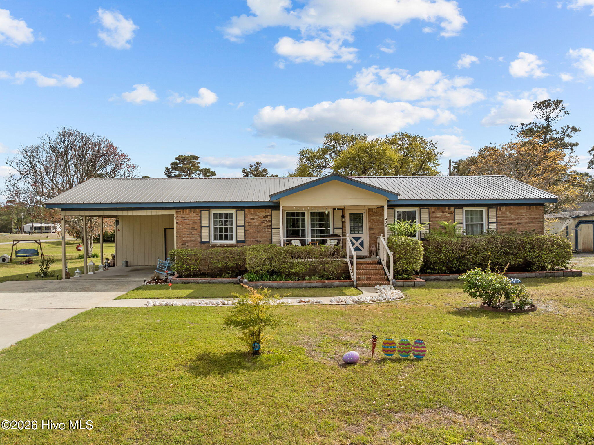 458 Bayview Drive Property Photo 1