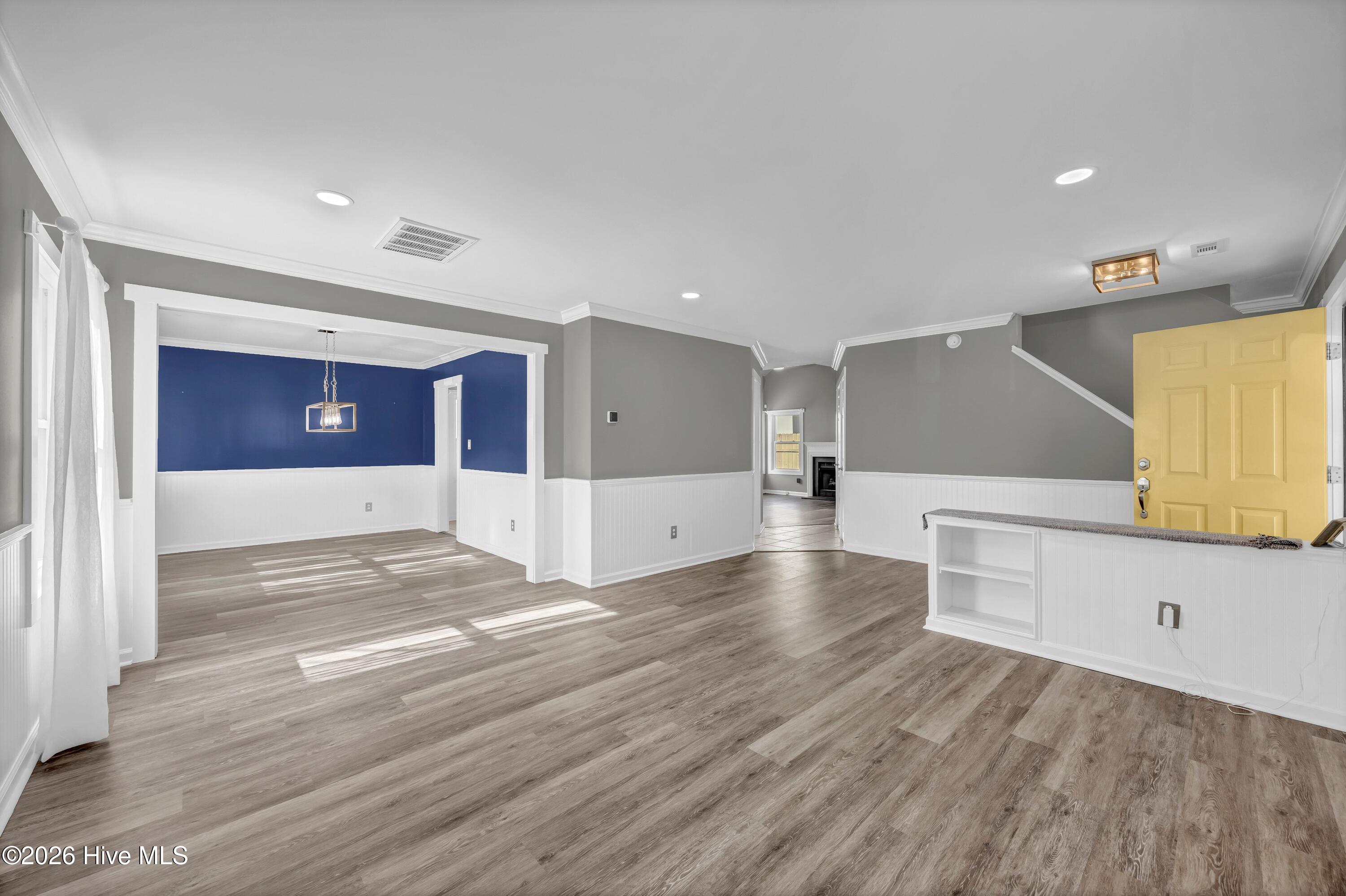 2106 Troon Court Property Photo 7