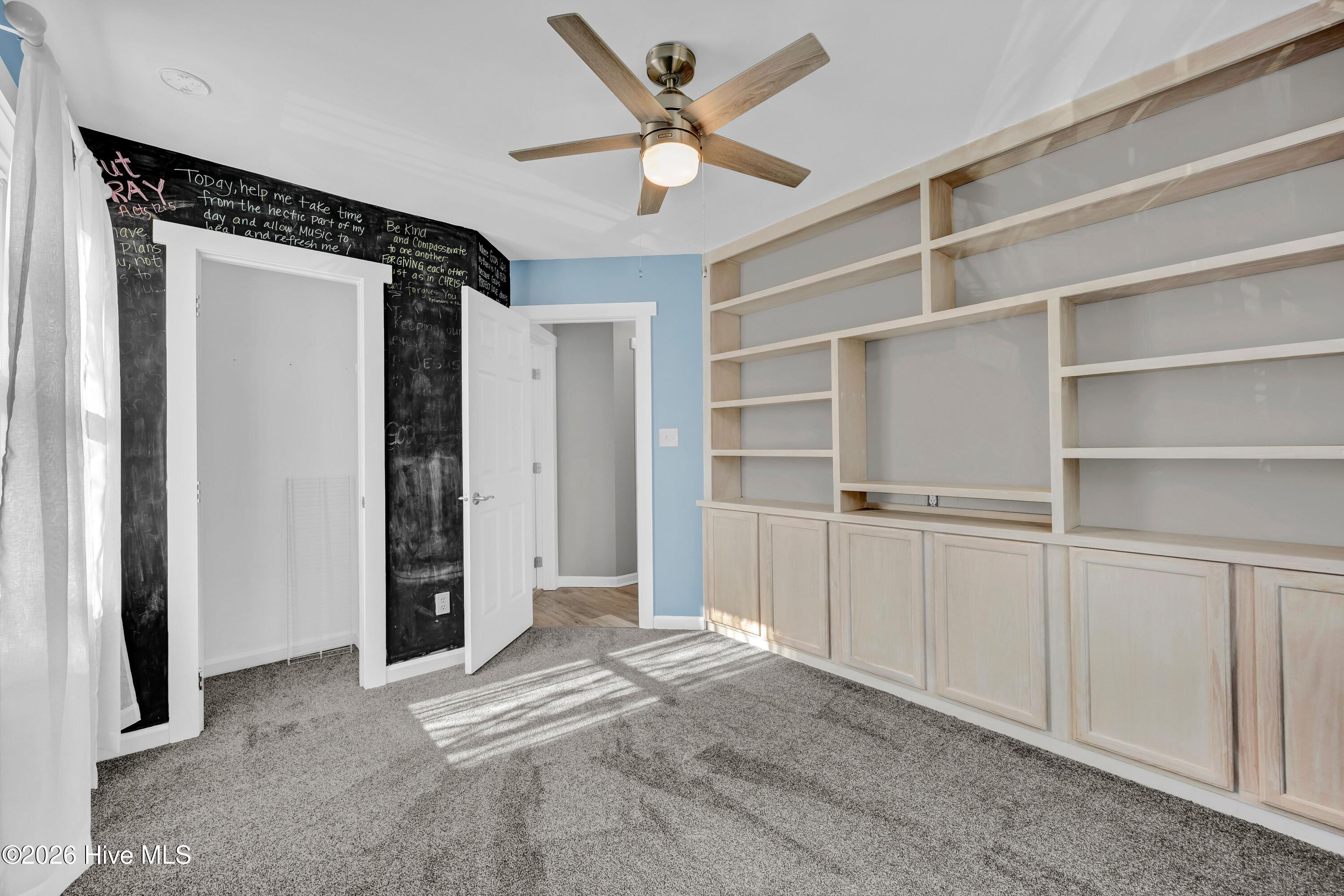 2106 Troon Court Property Photo 25