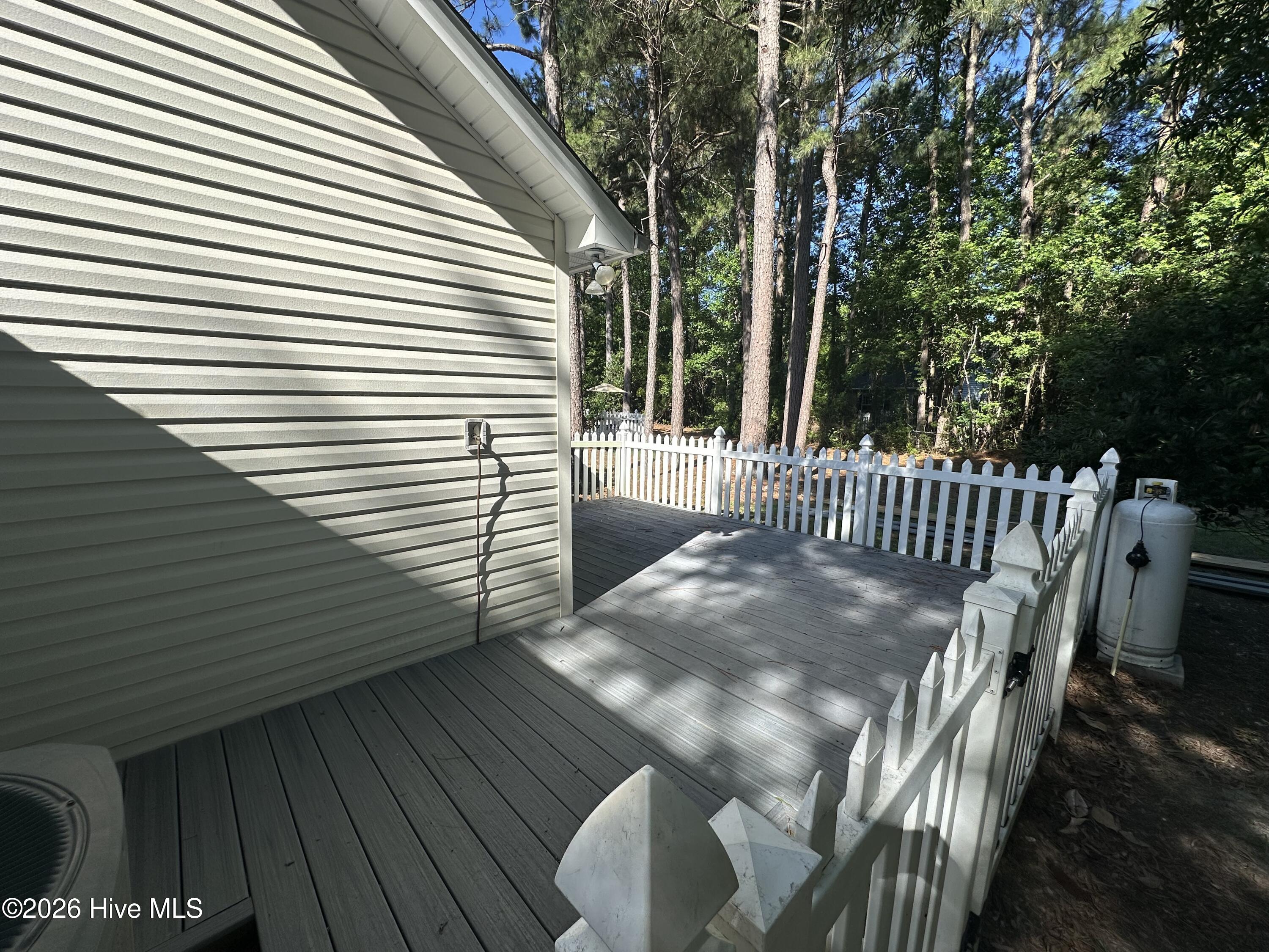 500 Windsong S Property Photo 42