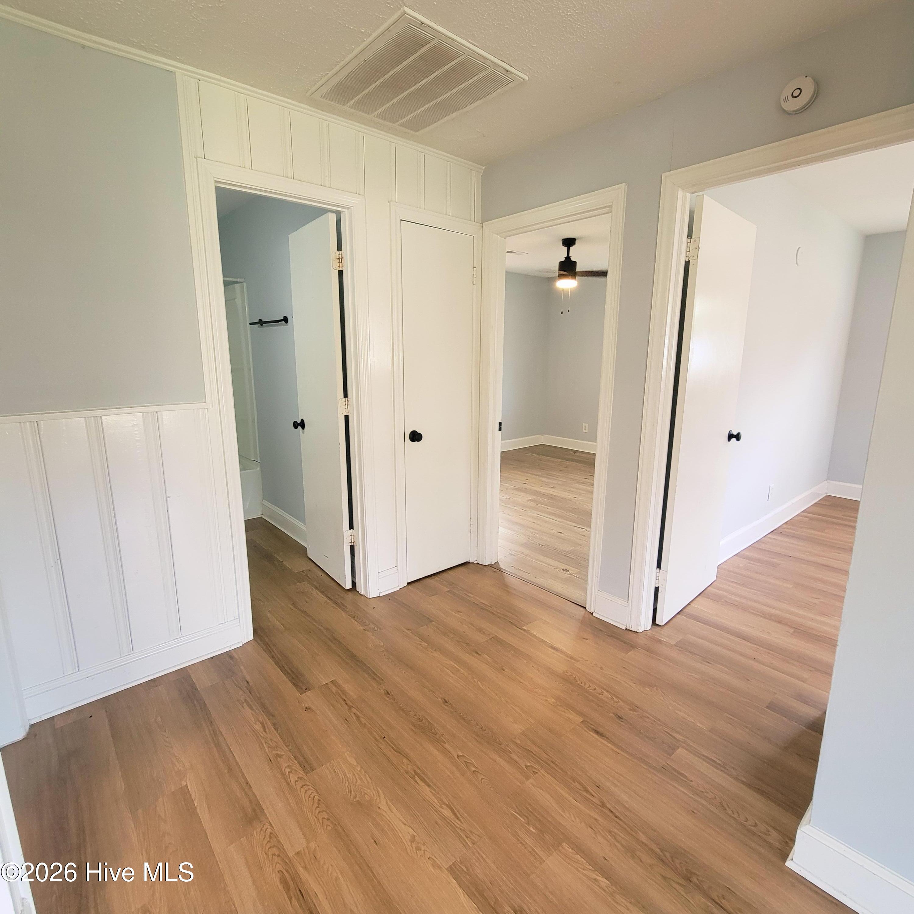 200 S Smith Street Property Photo 5