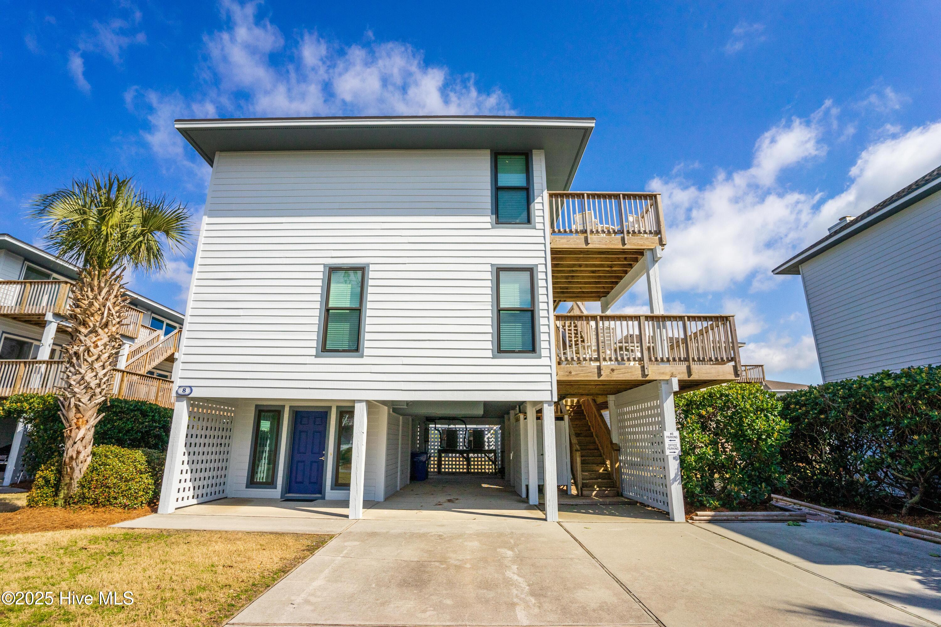8 Sea Oats Lane Property Photo 3