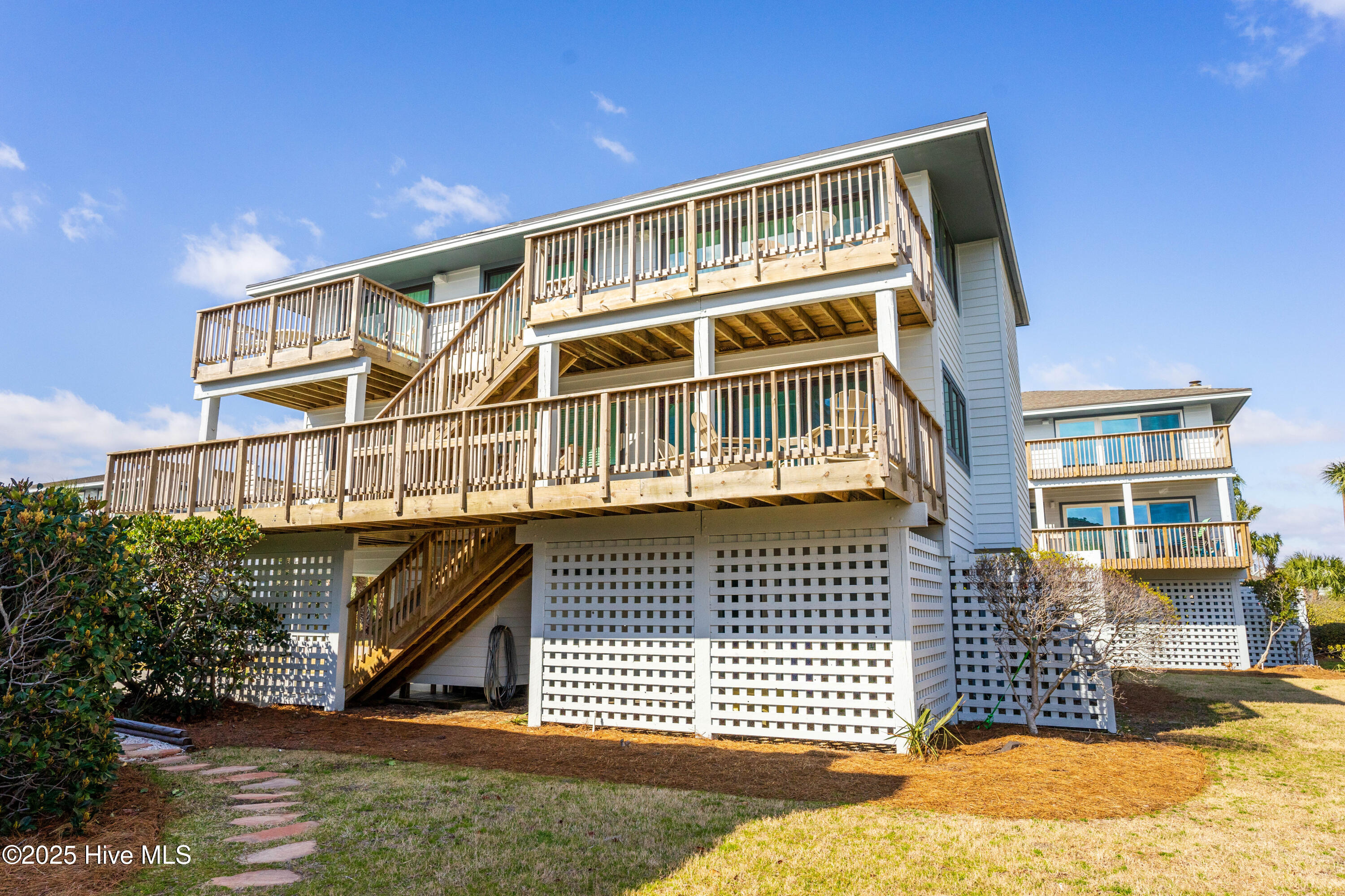 8 Sea Oats Lane Property Photo 8