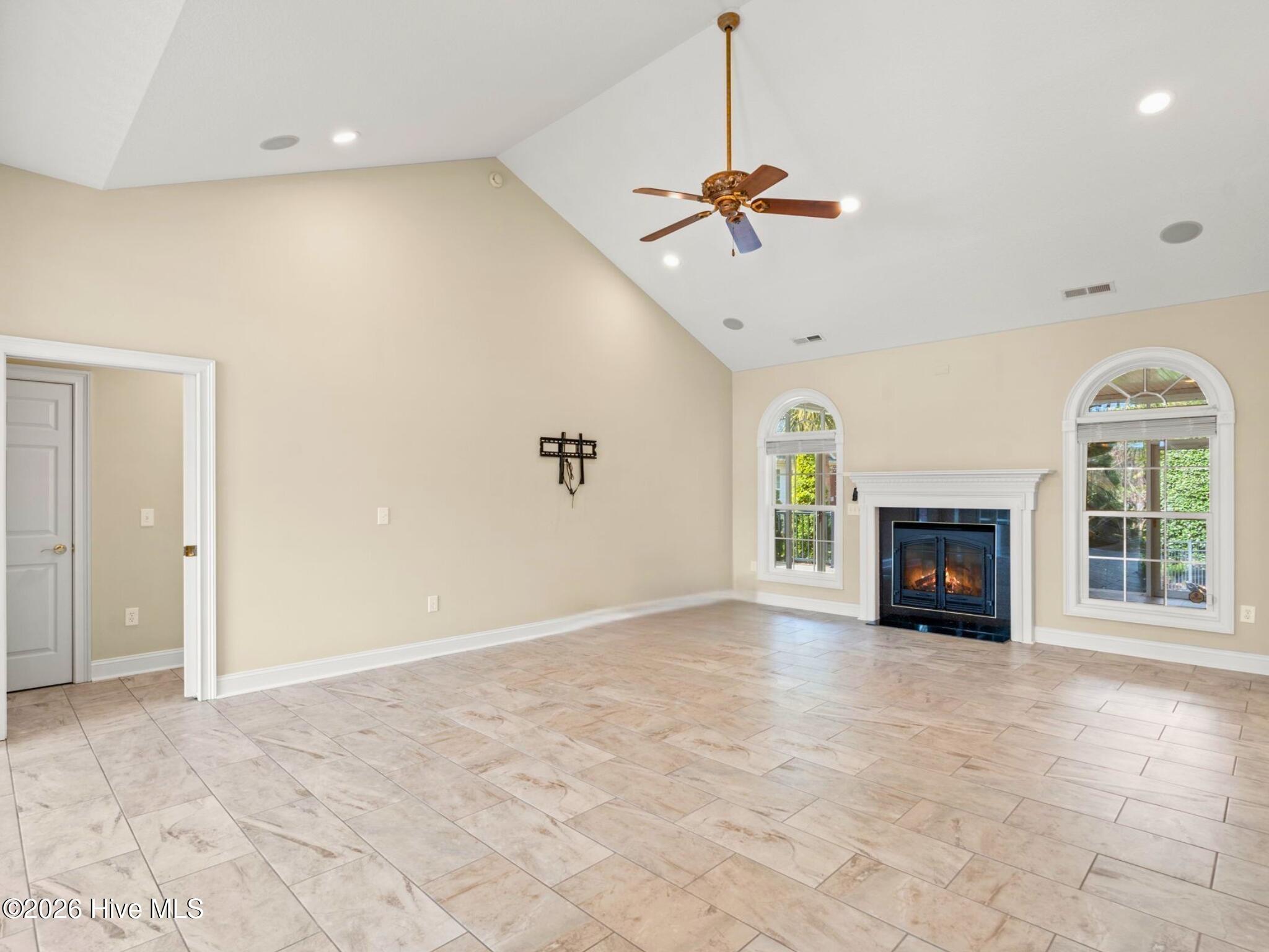 502 Tradewind Court Property Photo 6