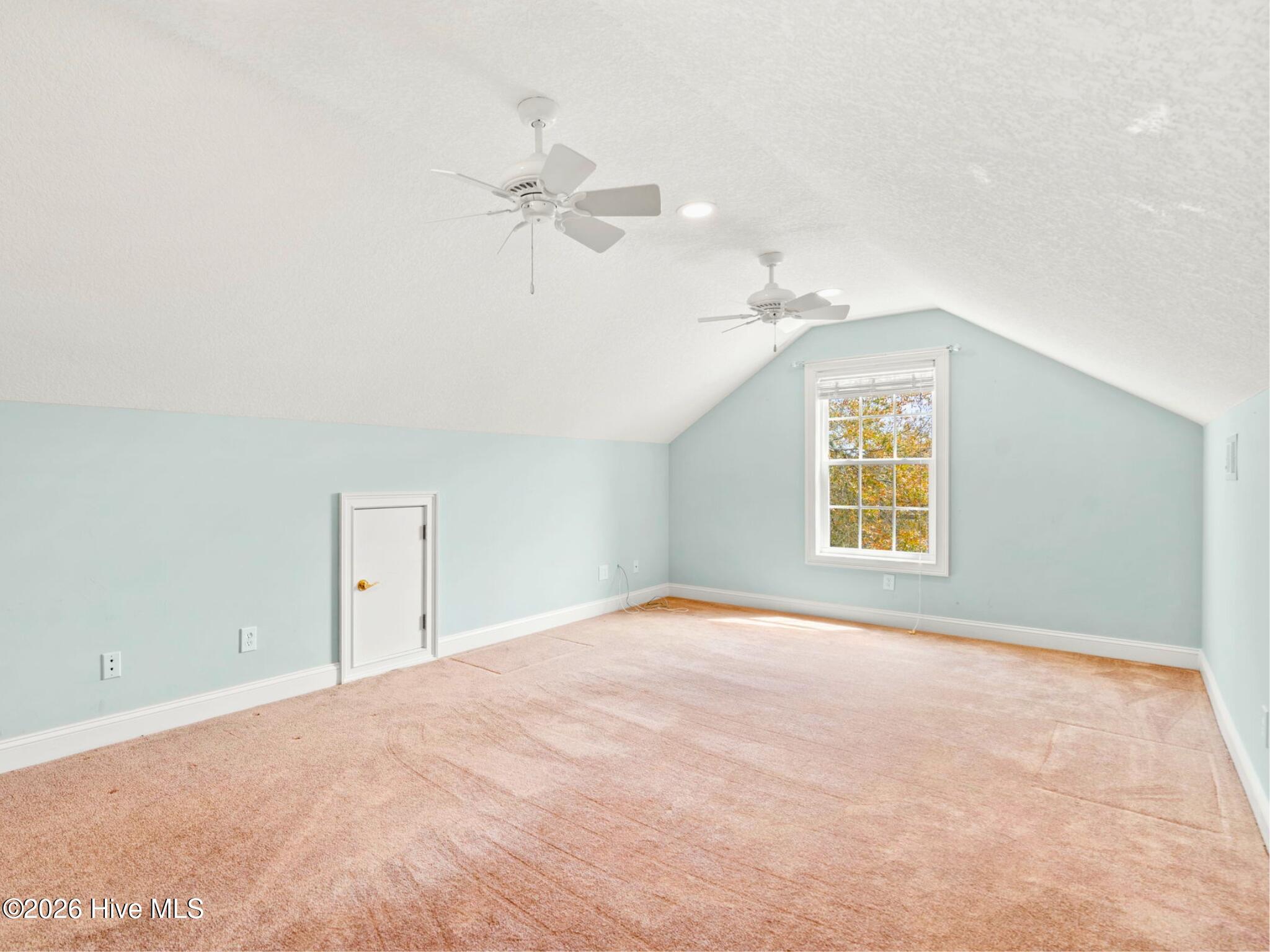 502 Tradewind Court Property Photo 25