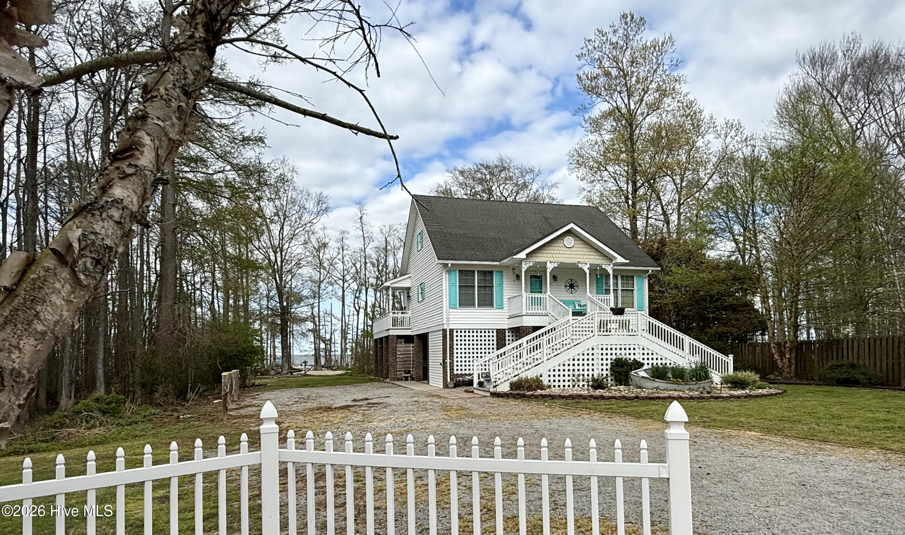 380 Beech Bay Road Property Photo 2