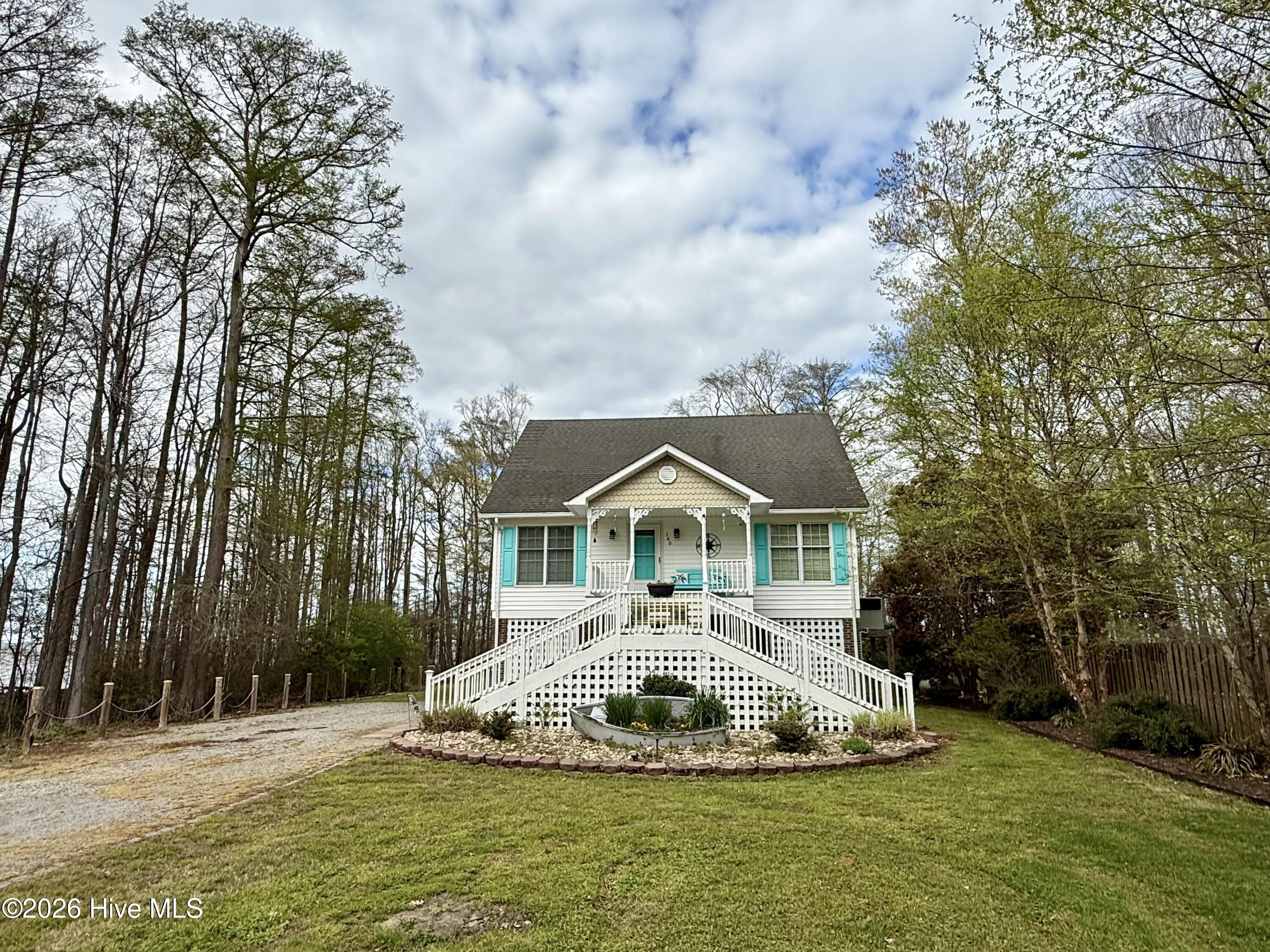 380 Beech Bay Road Property Photo 3