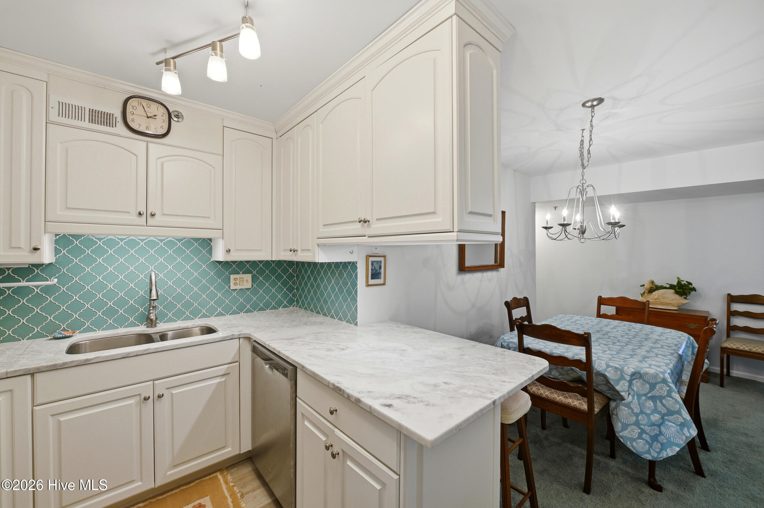 1896 New River Inlet Road 1105 Property Photo 8