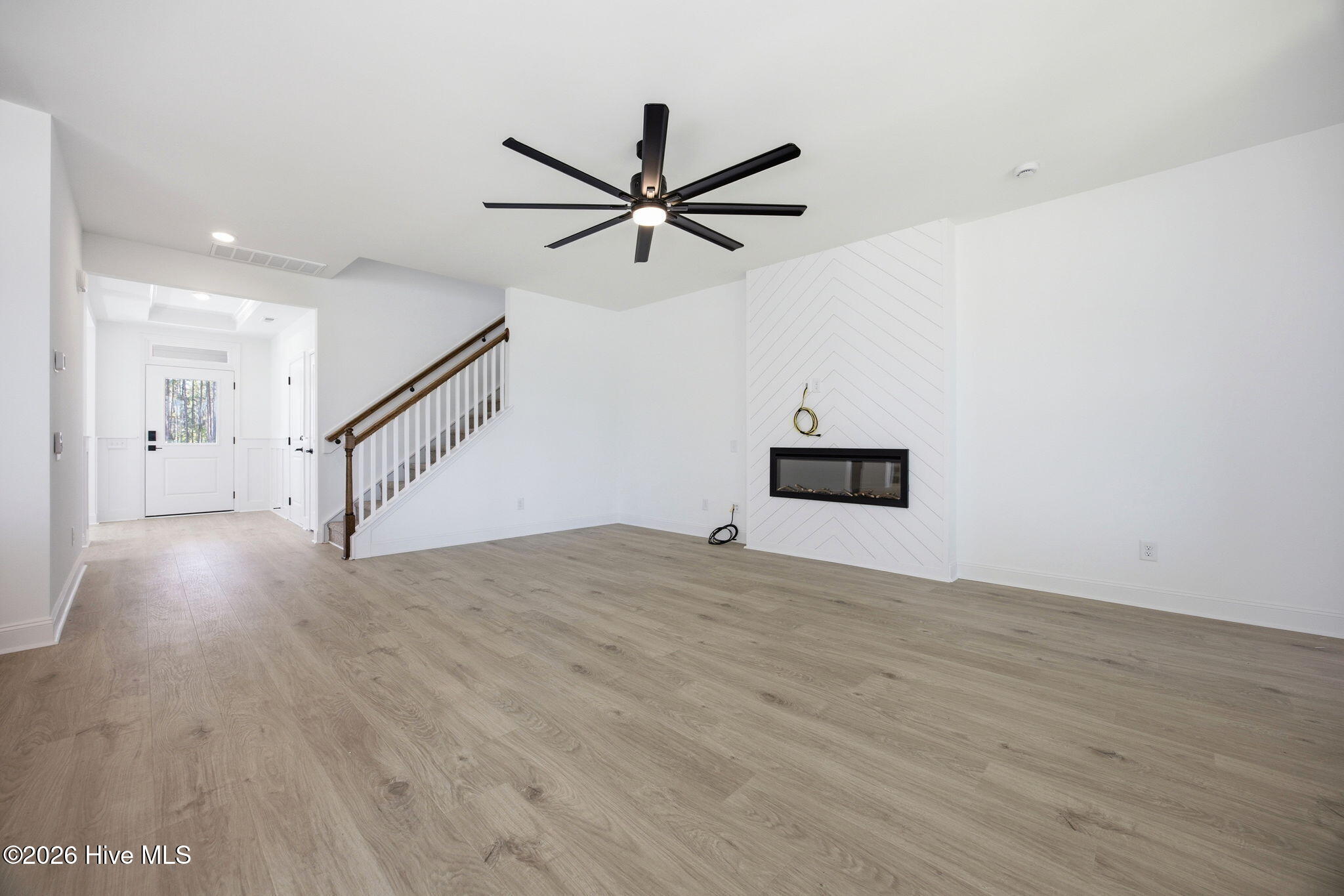 404 Redwater Trail Property Photo 23