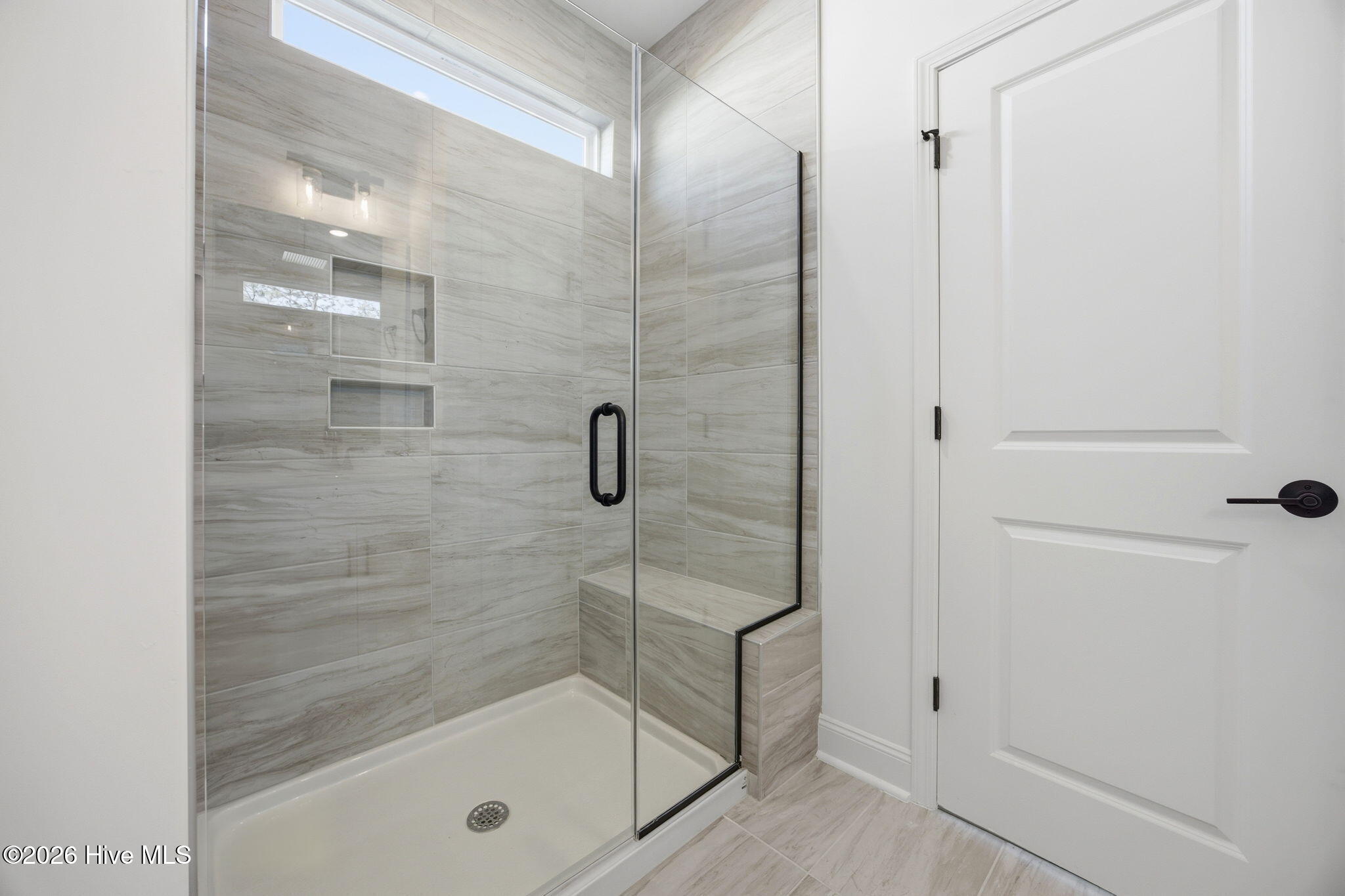 404 Redwater Trail Property Photo 32