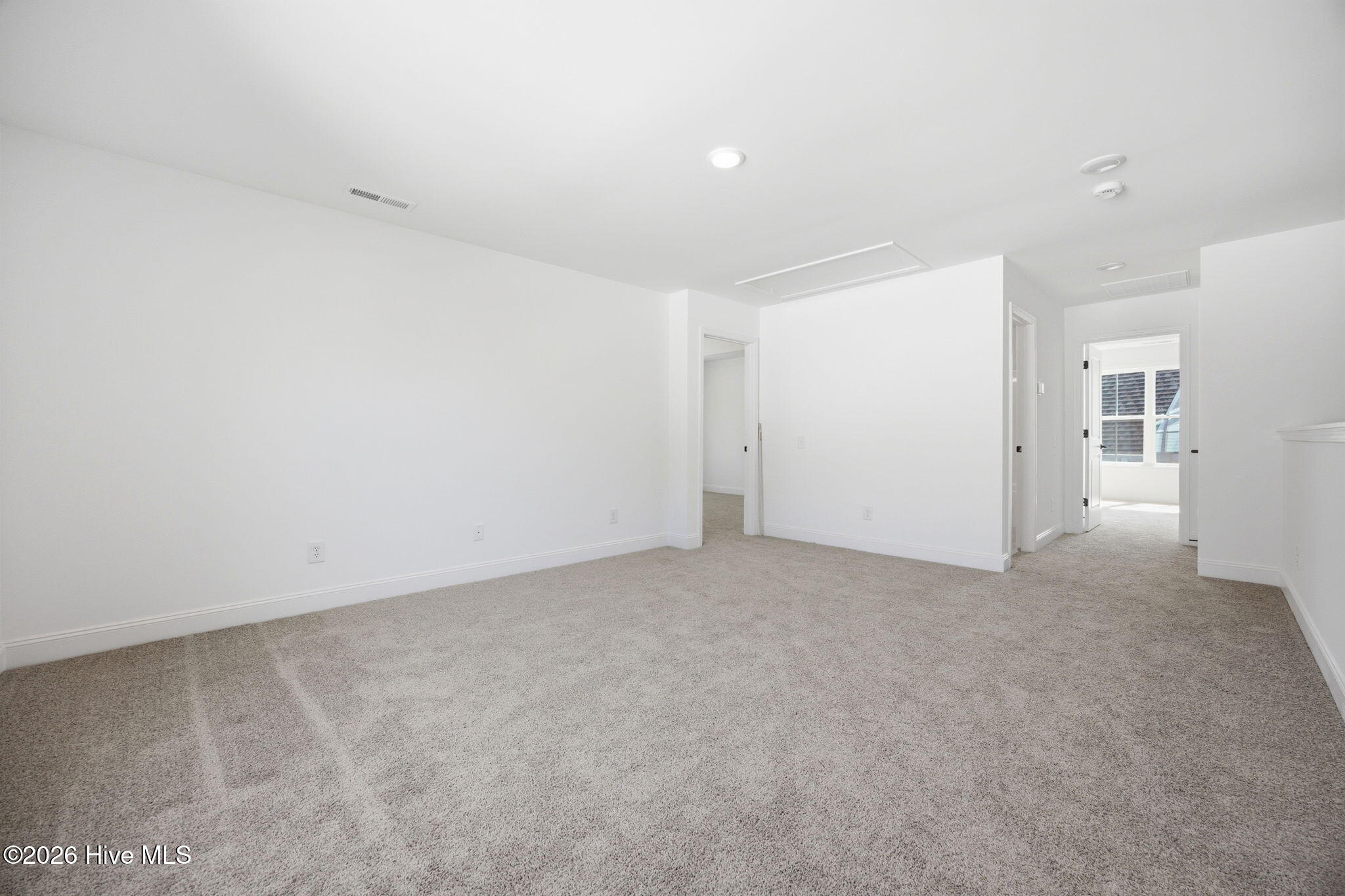 404 Redwater Trail Property Photo 34
