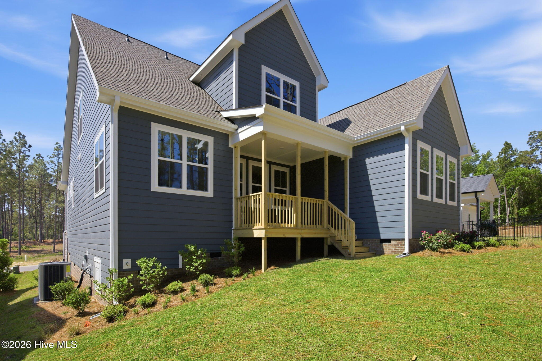 404 Redwater Trail Property Photo 42