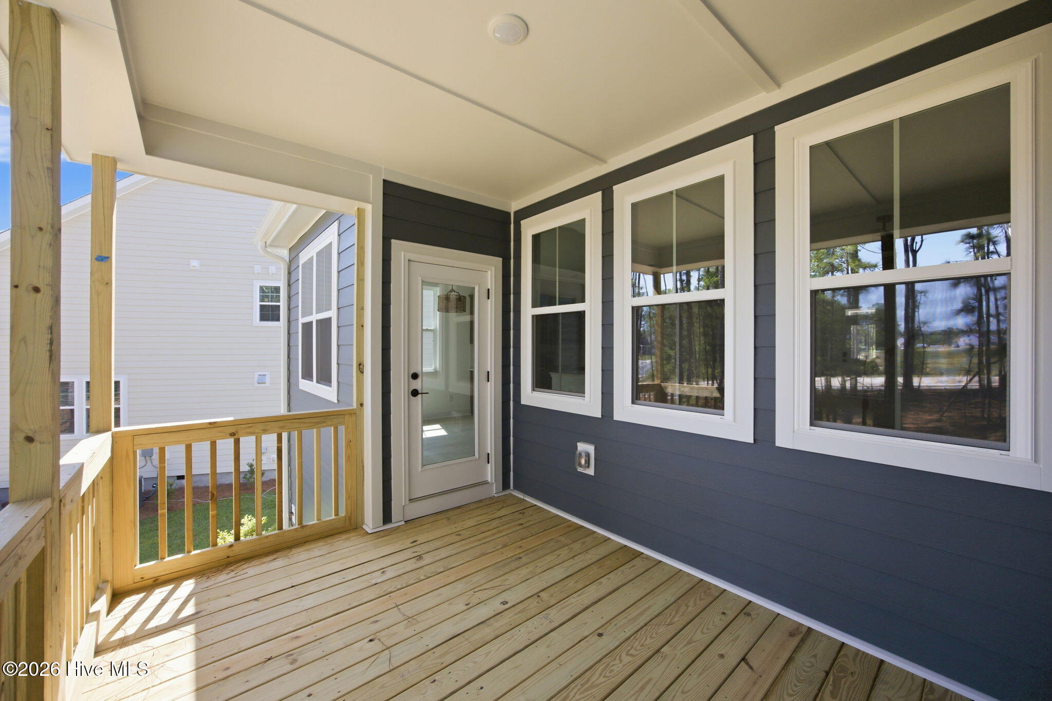 404 Redwater Trail Property Photo 43
