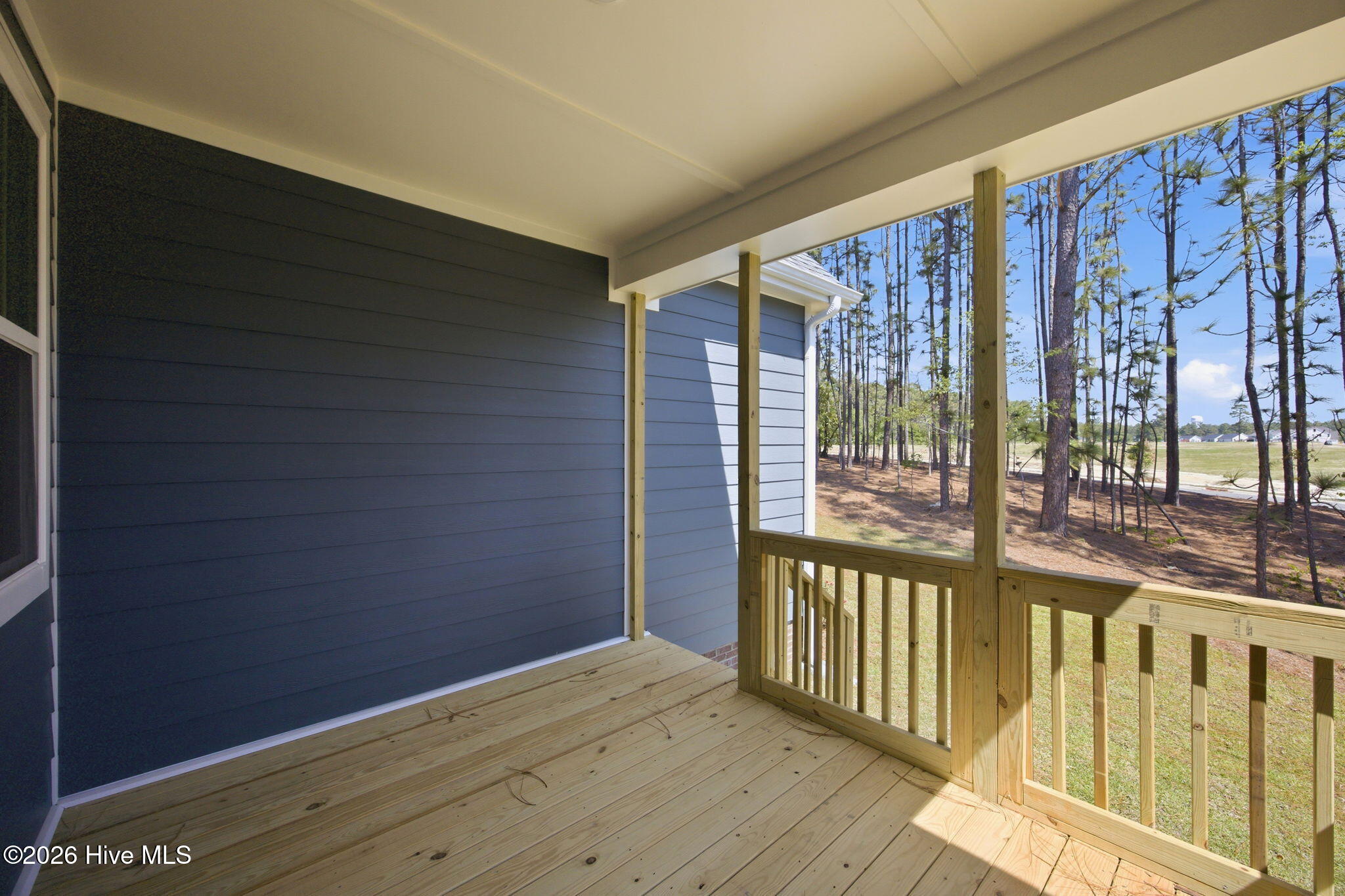 404 Redwater Trail Property Photo 44