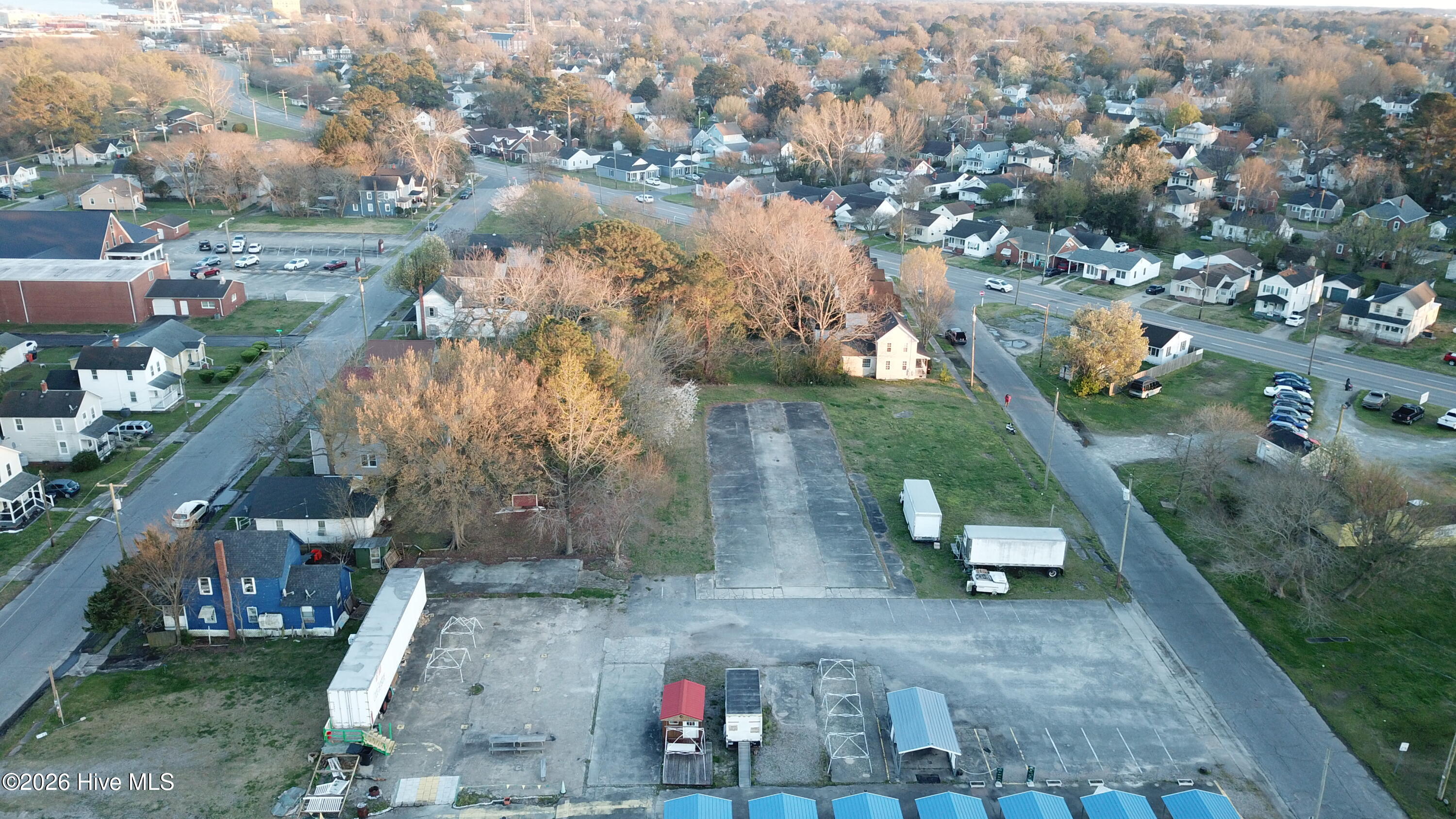 300 N Hughes Boulevard Property Photo 3