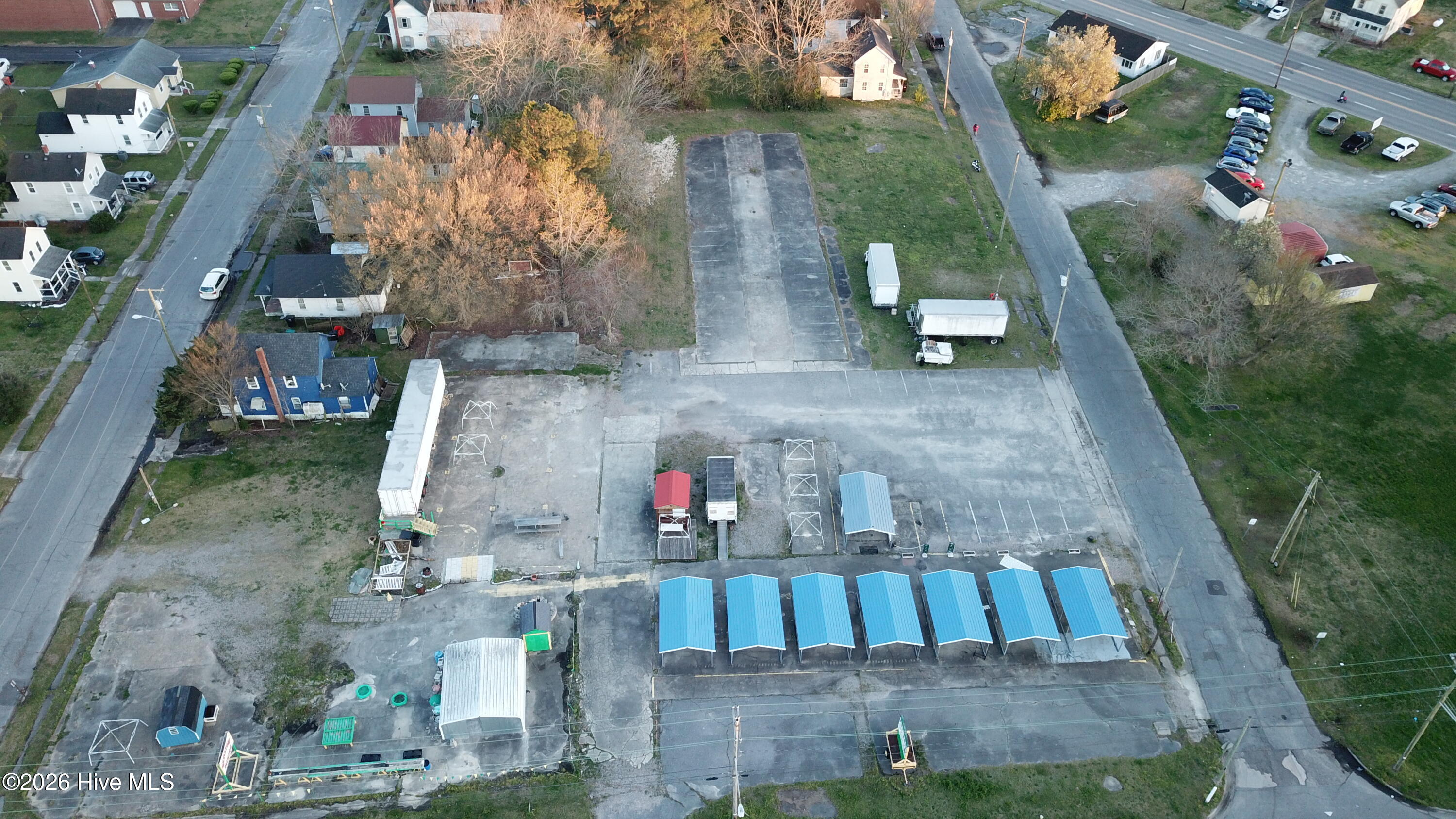 300 N Hughes Boulevard Property Photo 4