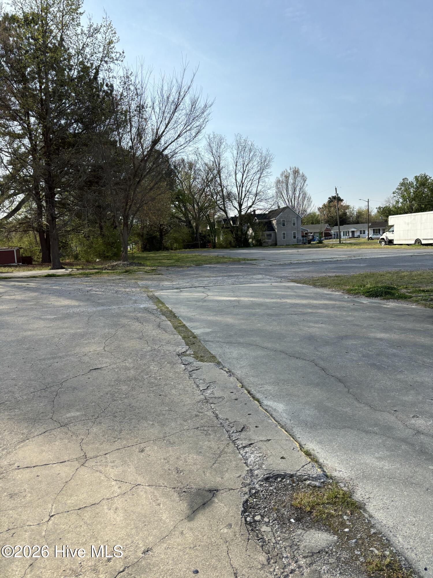 300 N Hughes Boulevard Property Photo 6