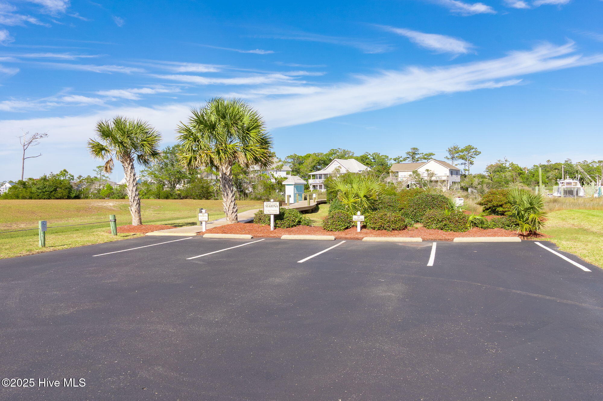 118 & 120 56 & 57 Pintail Lane Property Photo 14